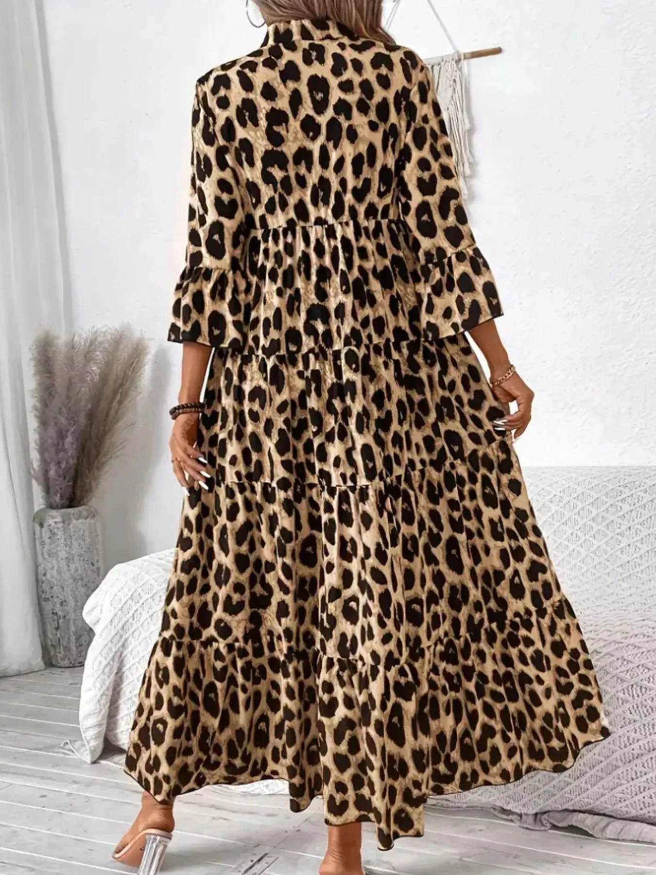 Leopard 3/4 Sleeve Midi Dress sold by Charming Charlie product image thumbnail 5