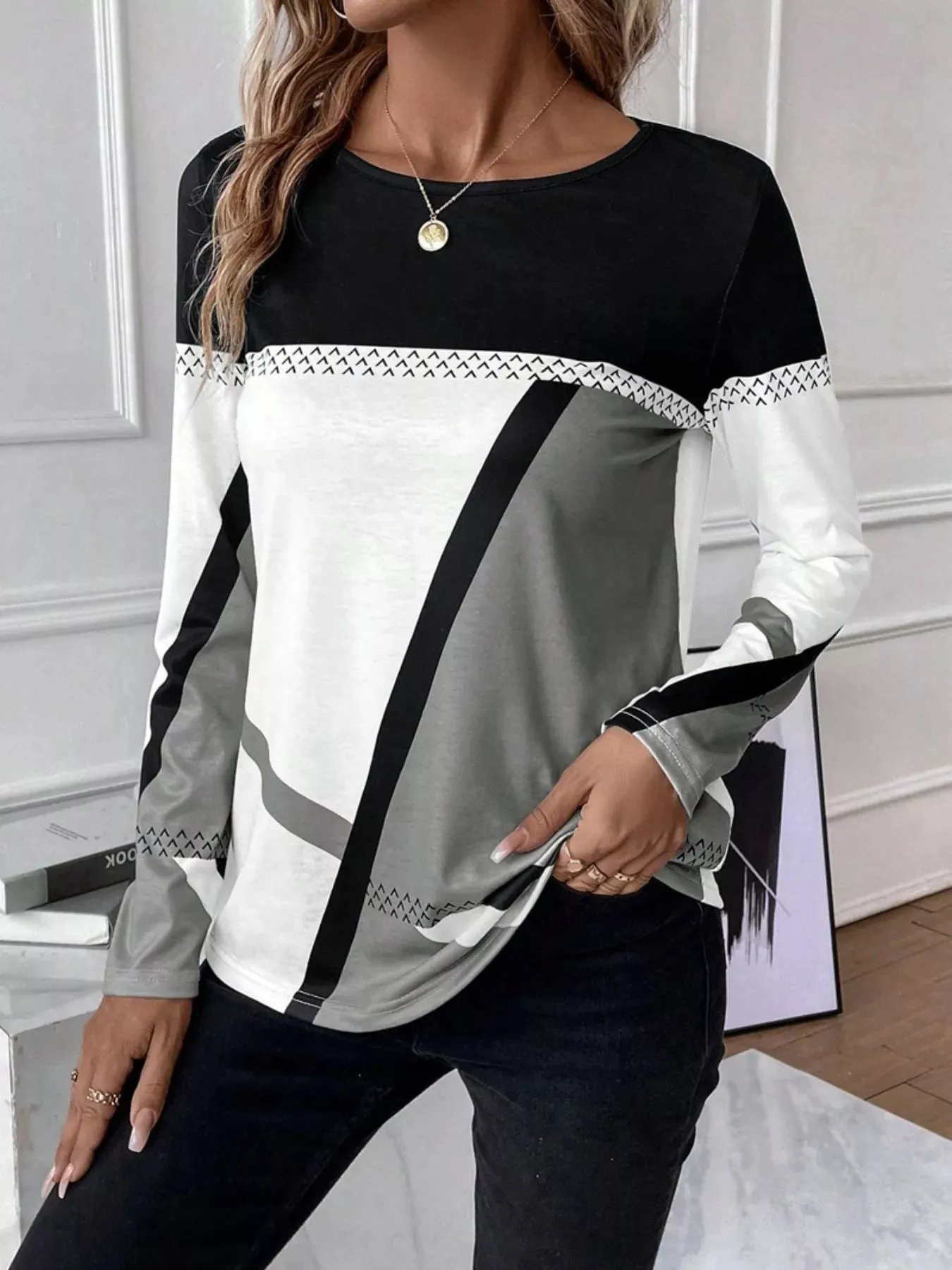 Color Block Long Sleeve T-Shirt sold by Charming Charlie product image thumbnail 3