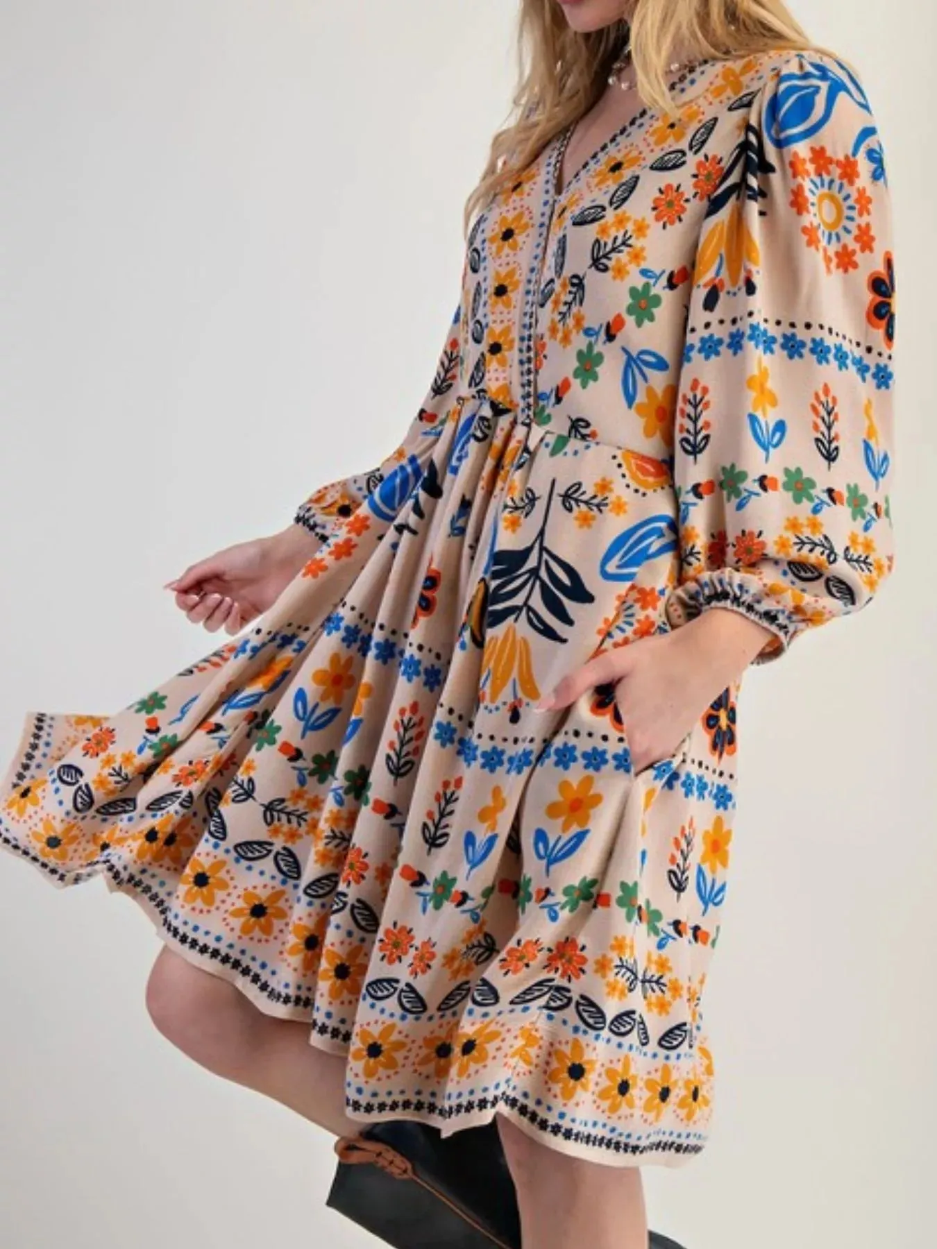 Bohemian Floral Print Long Sleeve Mini Dress sold by Charming Charlie product image thumbnail 3