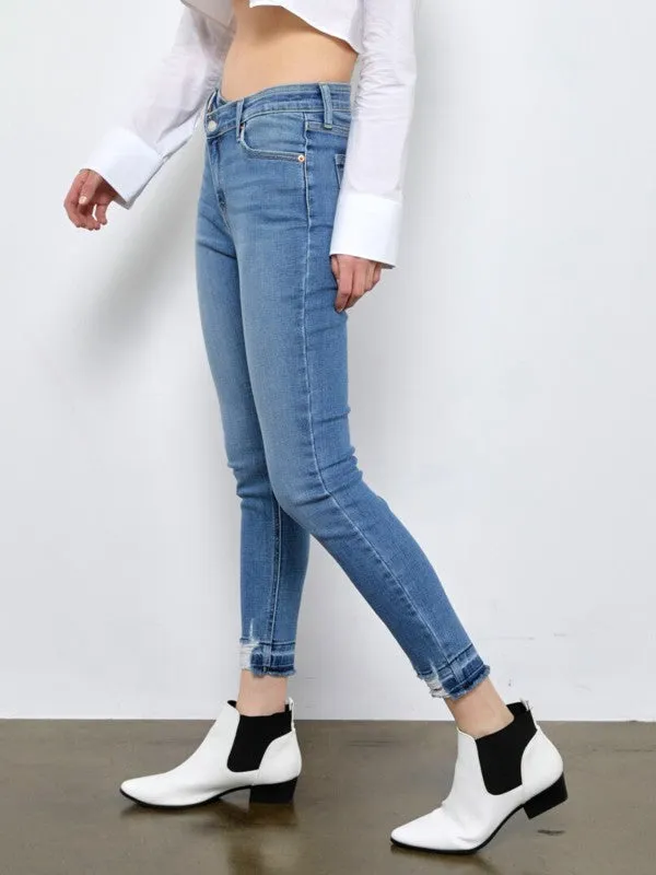 AT1096HRM HIGH RISE CROSSOVER SKINNY JEANS sold by Charming Charlie product image thumbnail 3