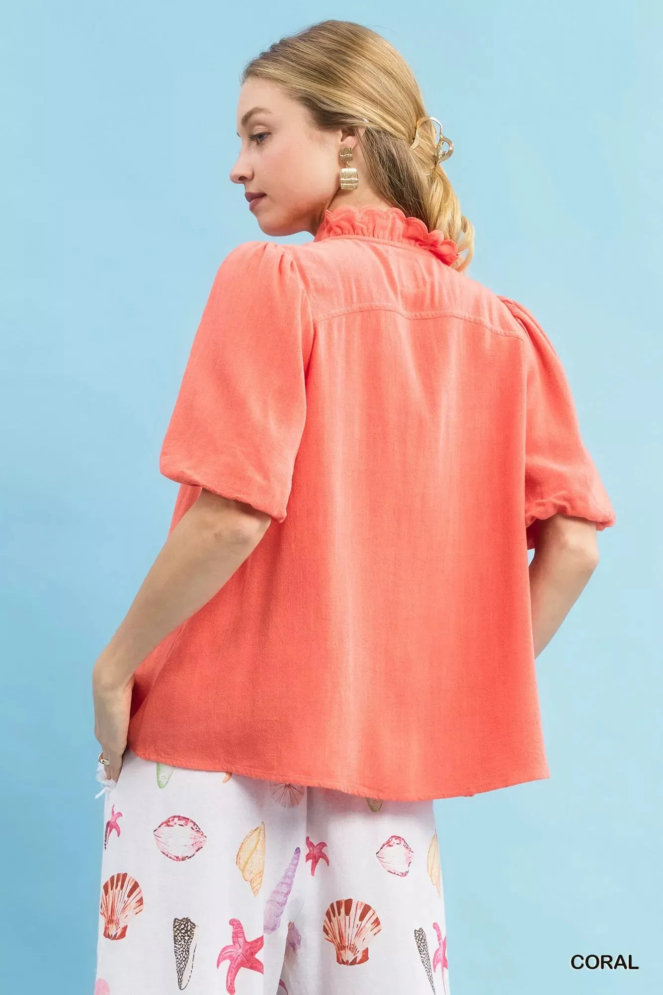 Umgee Linen Scallop Trim V-Neck Blouse sold by Charming Charlie product image thumbnail 4