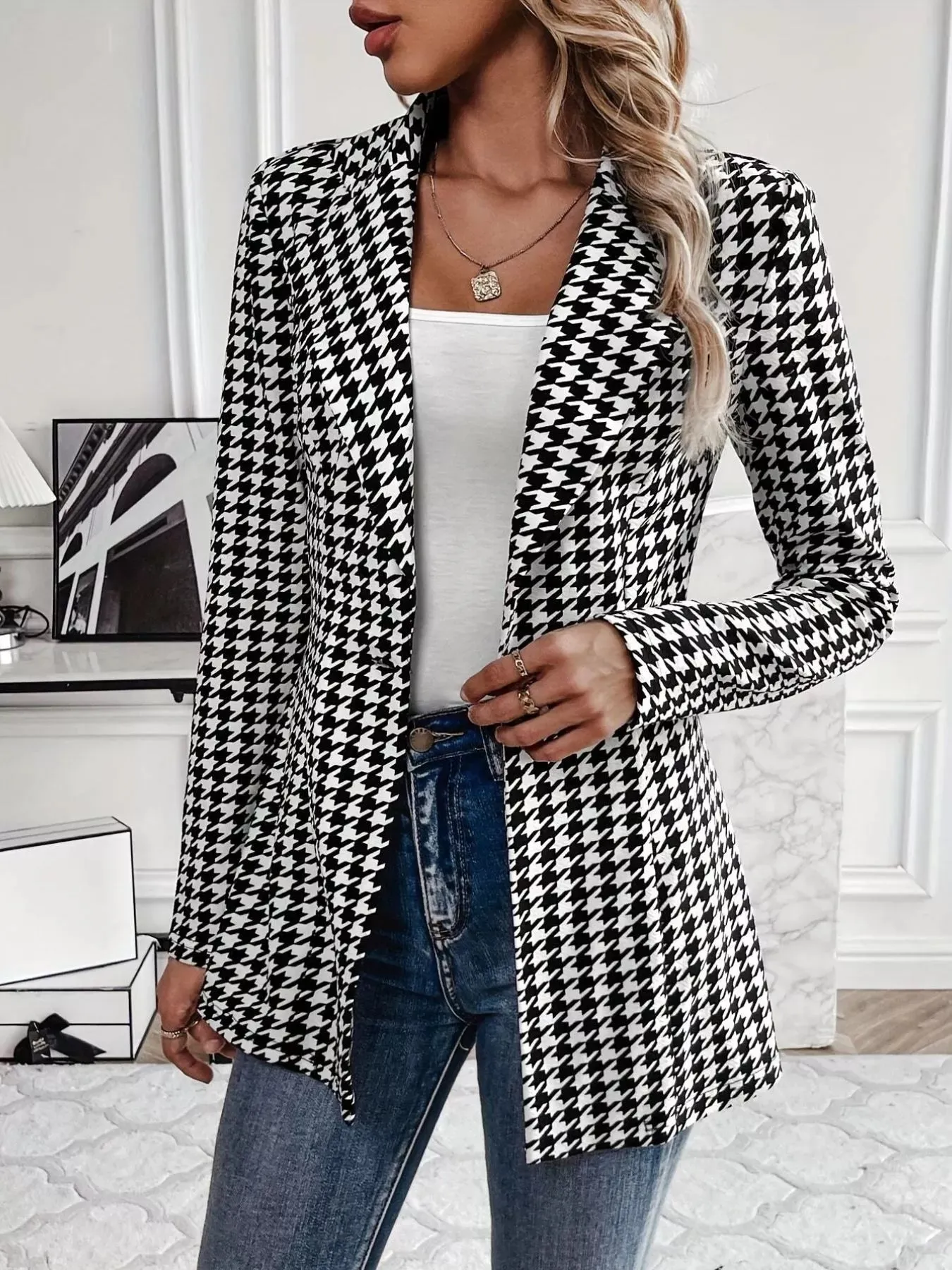 Houndstooth Print Lapel Collar Blazer sold by Charming Charlie product image thumbnail 3