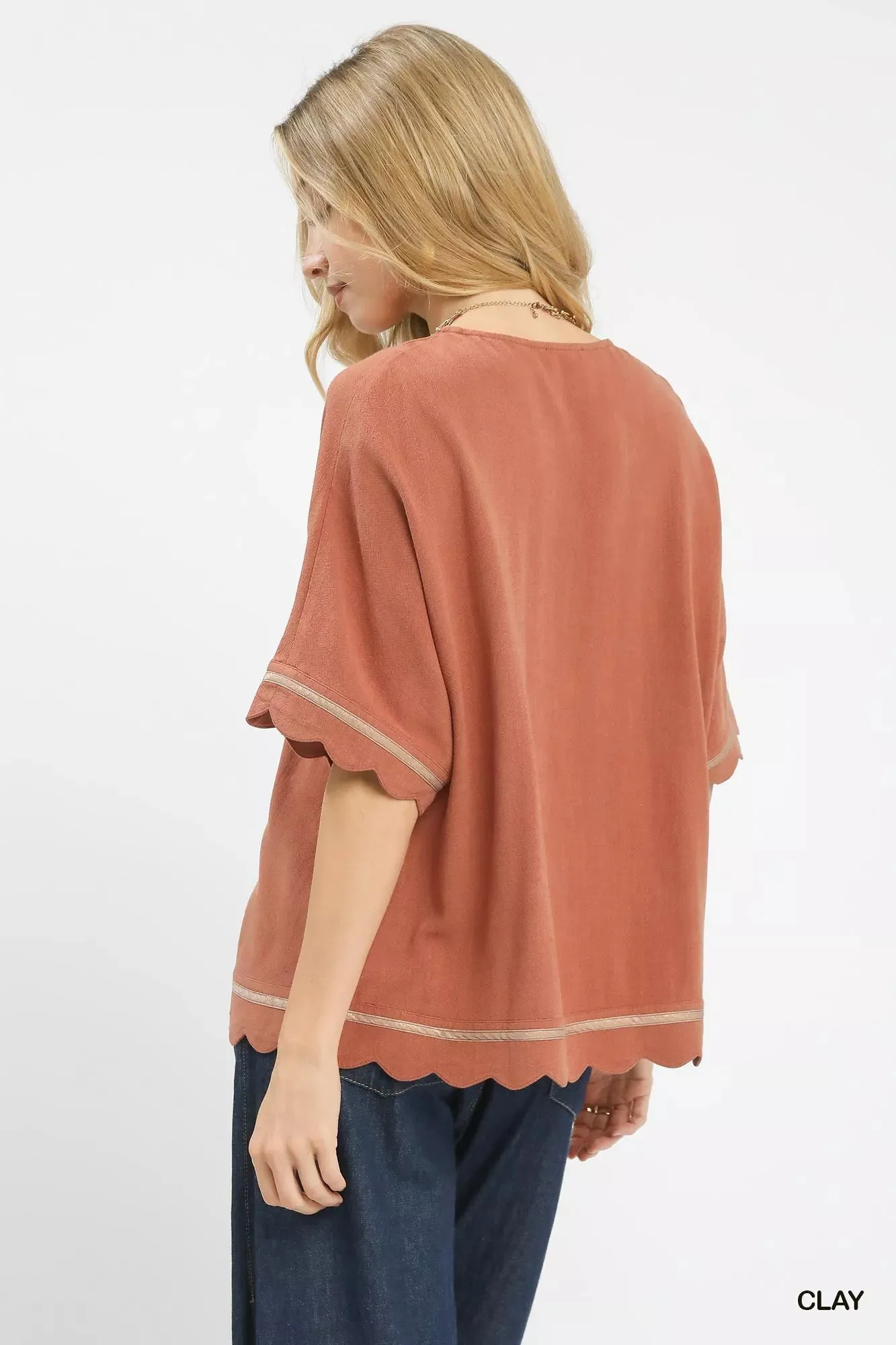 Umgee Linen Blend Scallop Trim Top sold by Charming Charlie product image thumbnail 4