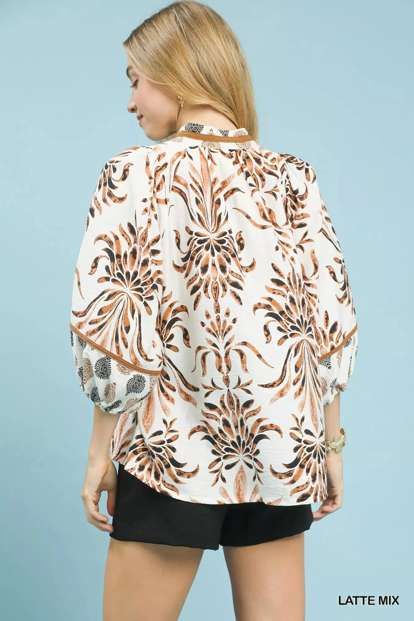 Umgee Mix Floral Print Balloon Sleeve Blouse sold by Charming Charlie product image thumbnail 3
