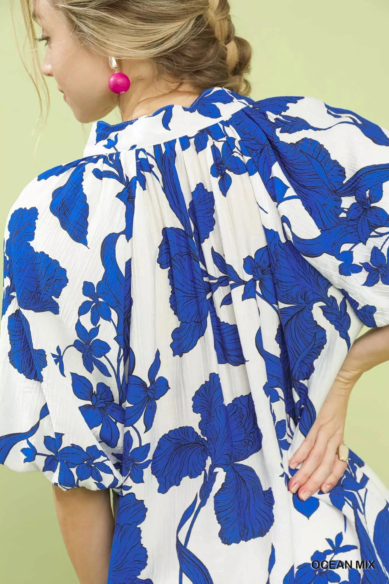 Umgee Floral Print Puff Sleeve Blouse with Scallop Hem sold by Charming Charlie product image thumbnail 5