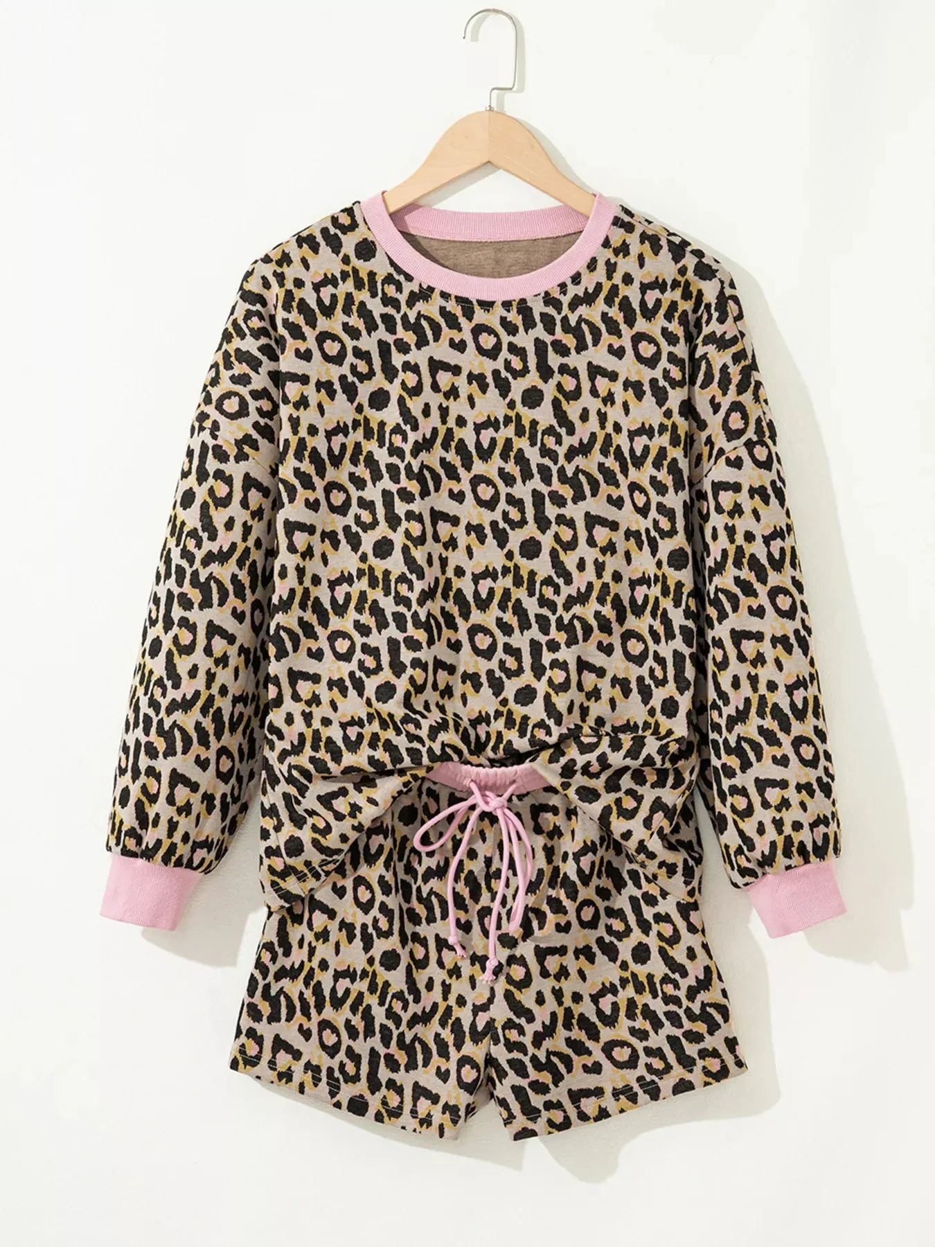 Leopard Print Contrast Edge Long Sleeve Pullover Shorts Set sold by Charming Charlie product image thumbnail 2