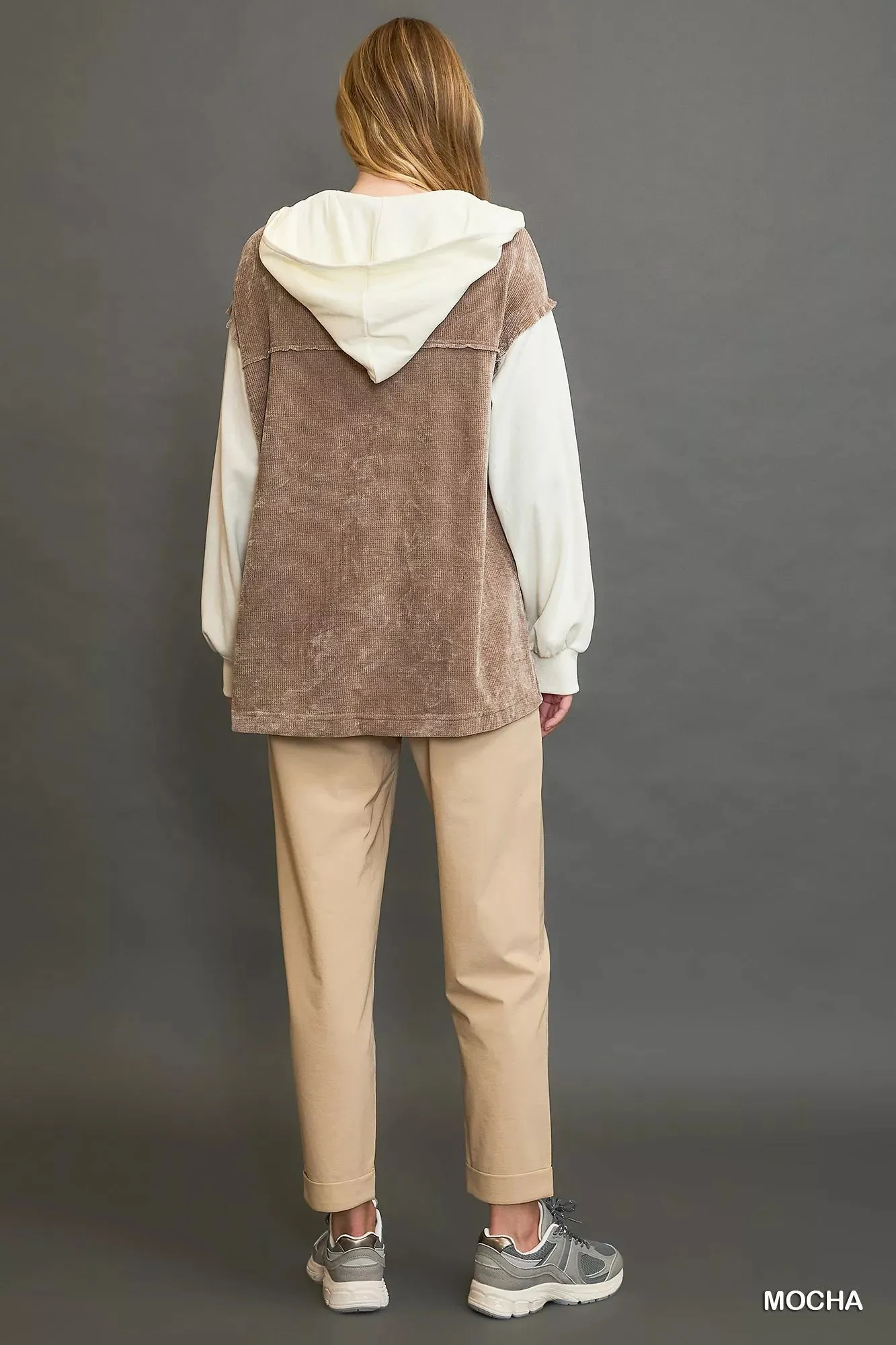 Umgee Contrast Hooded Chenille Jacket sold by Charming Charlie product image thumbnail 4