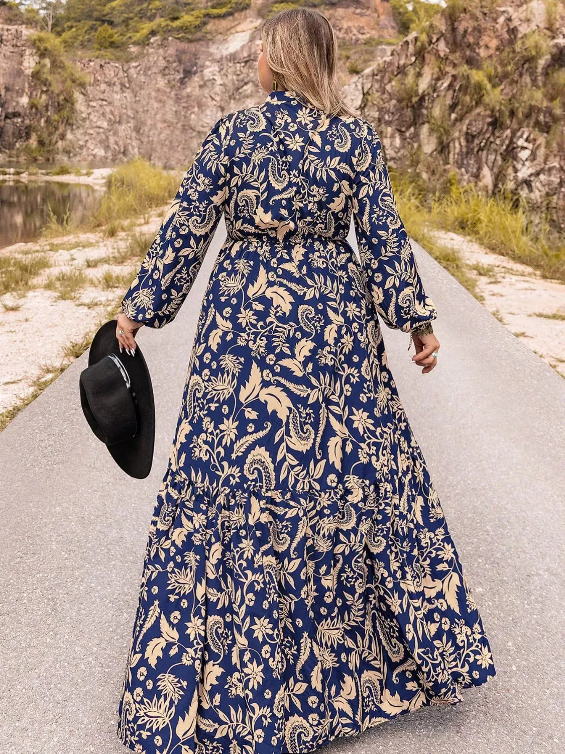 Plus Size Floral Print Long Sleeve Maxi Dress sold by Charming Charlie product image thumbnail 5