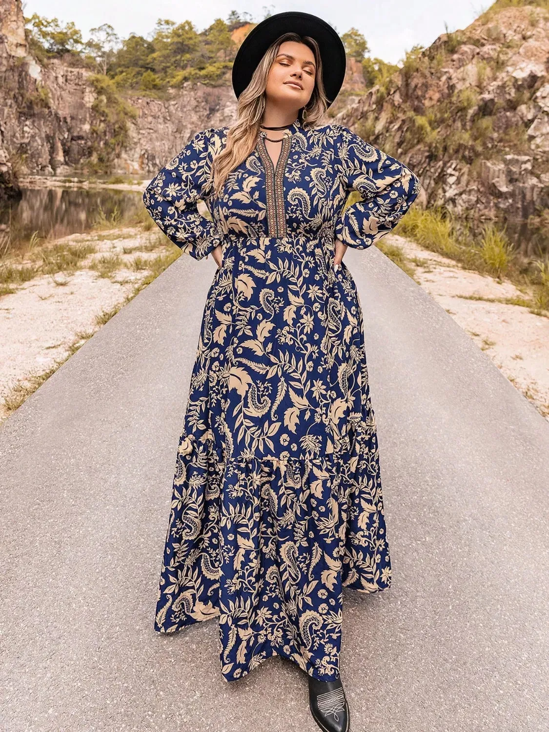 Plus Size Floral Print Long Sleeve Maxi Dress sold by Charming Charlie product image thumbnail 3