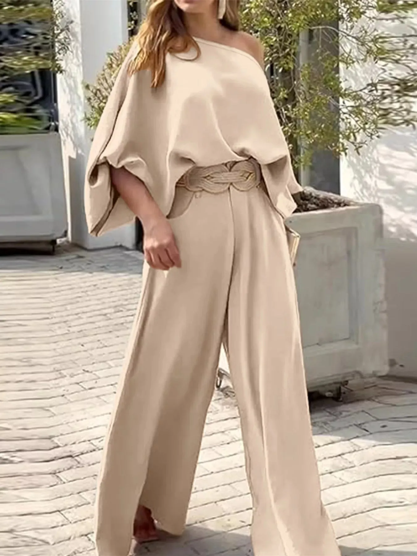 Plus Size One-Shoulder Top and Wide Leg Pants Set sold by Charming Charlie product image thumbnail 4