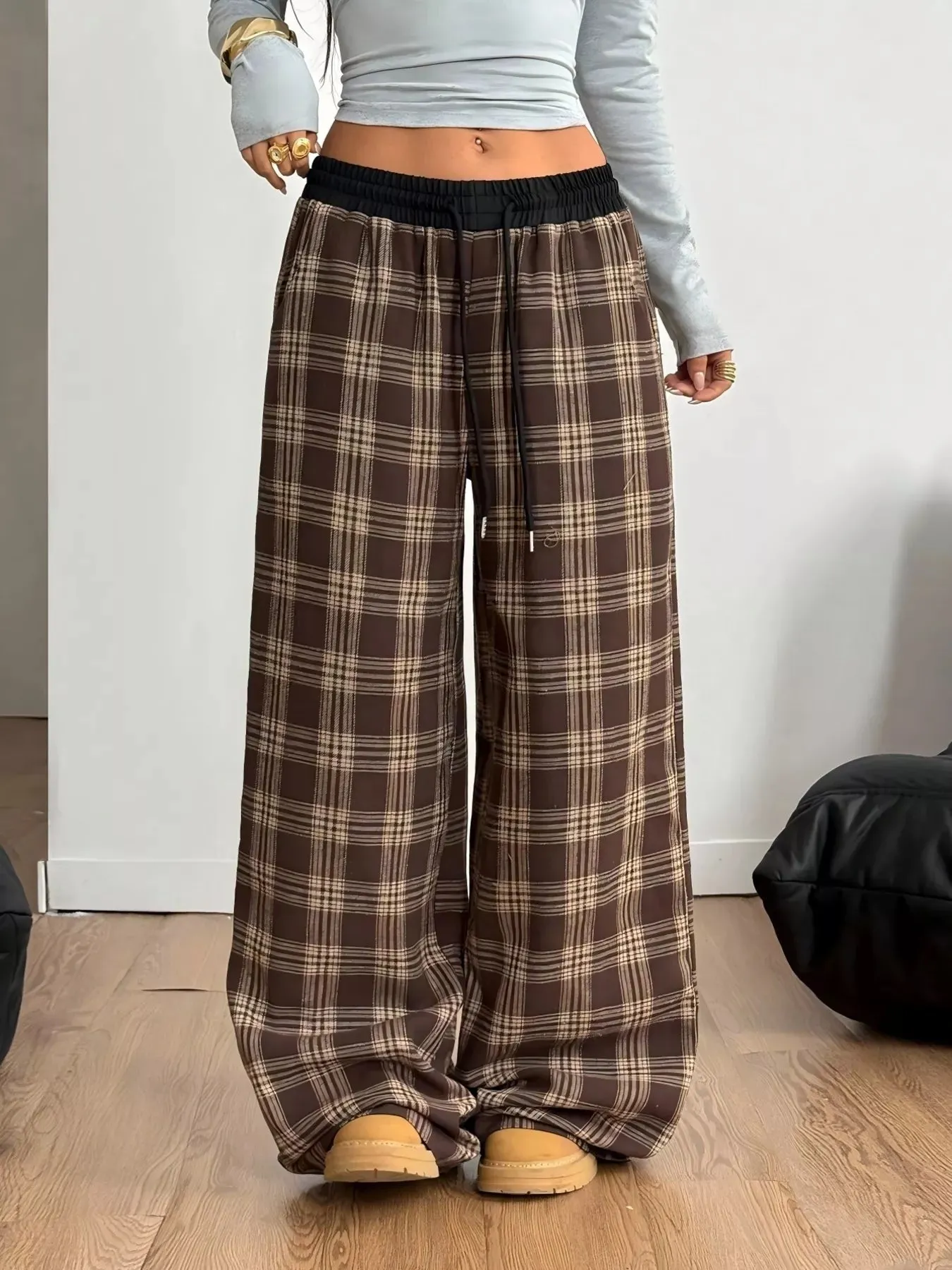 Plaid Wide Leg Pants sold by Charming Charlie product image thumbnail 4