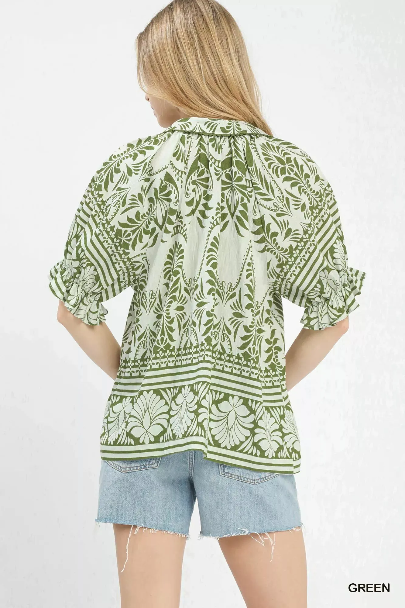 Umgee Two Tone Boarder Print Top sold by Charming Charlie product image thumbnail 4