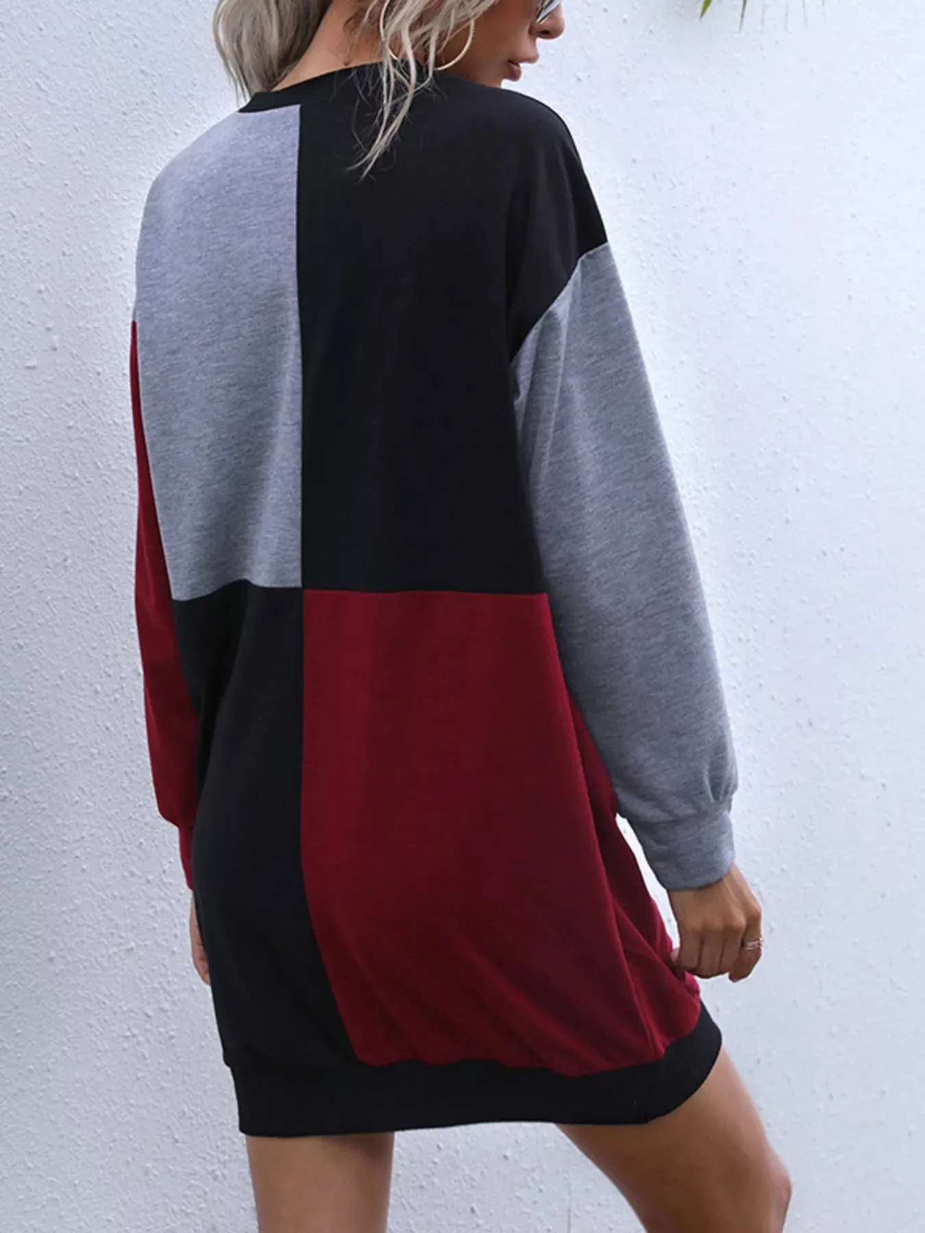 Color Block Casual Long Sleeve Mini Dress sold by Charming Charlie product image thumbnail 4