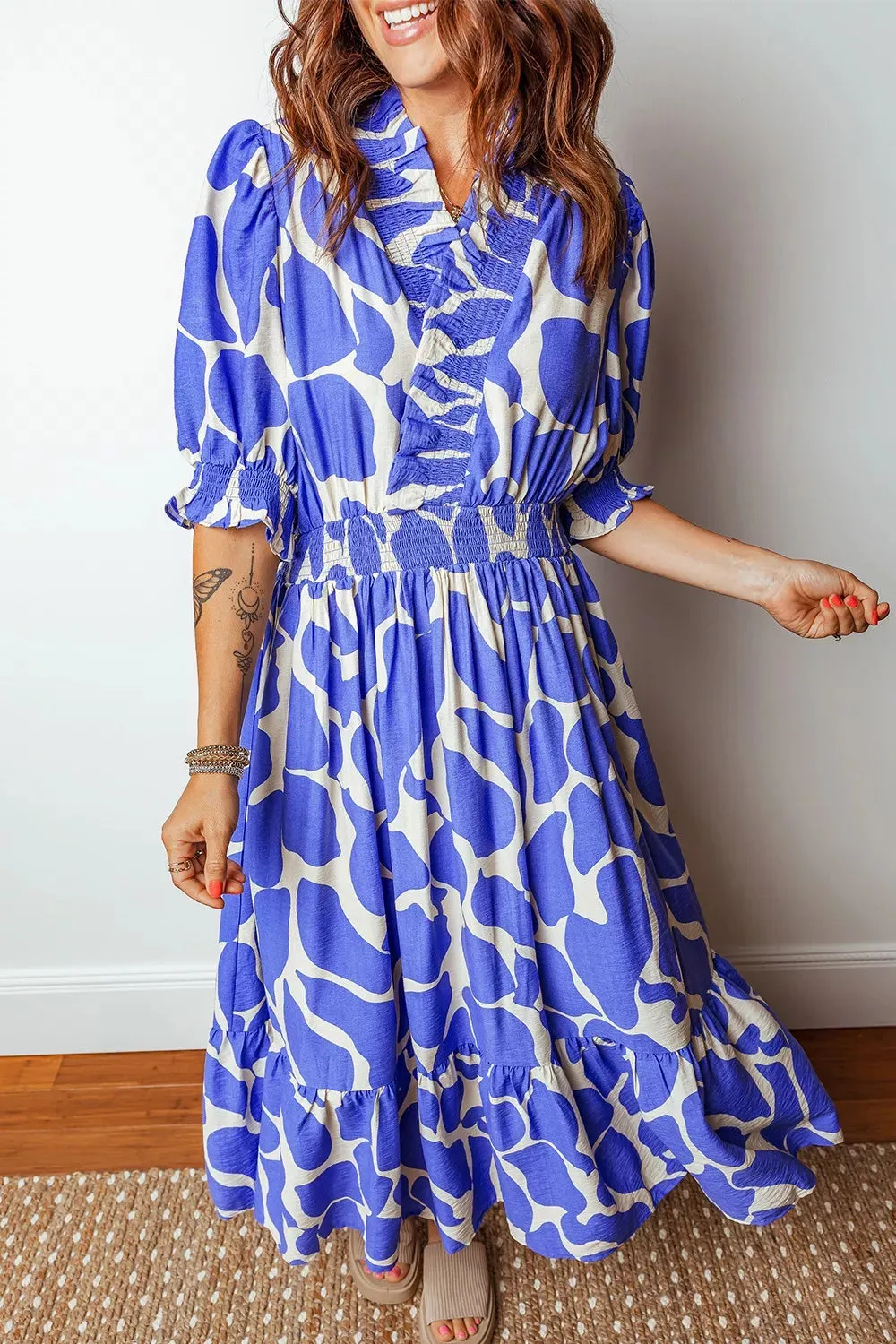 Abstract Print Smocked Waist Puff Half Sleeve Dress sold by Charming Charlie product image thumbnail 4