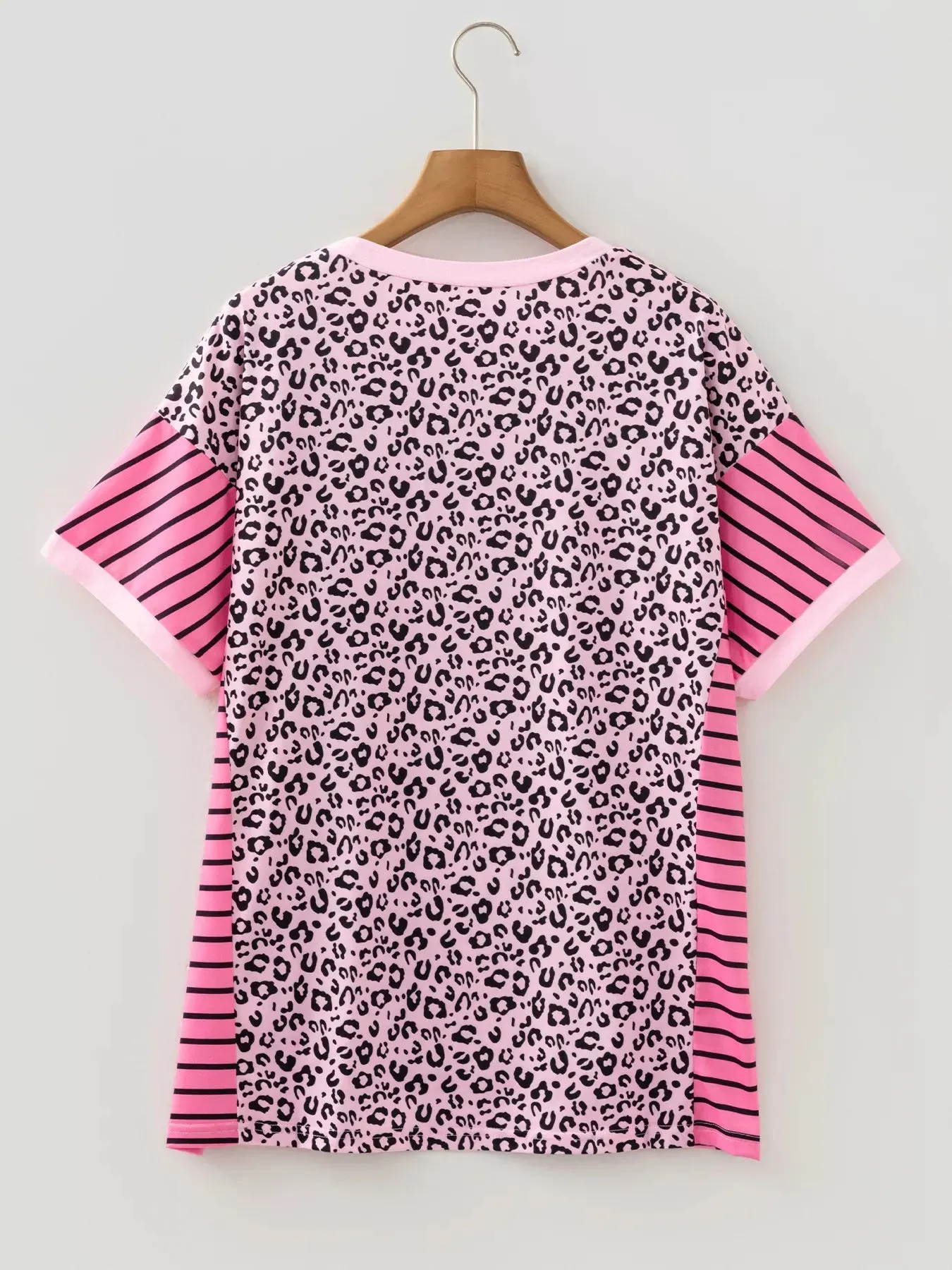 Leopard Striped Patchwork Side Slit Loose Short Sleeve Top sold by Charming Charlie product image thumbnail 4