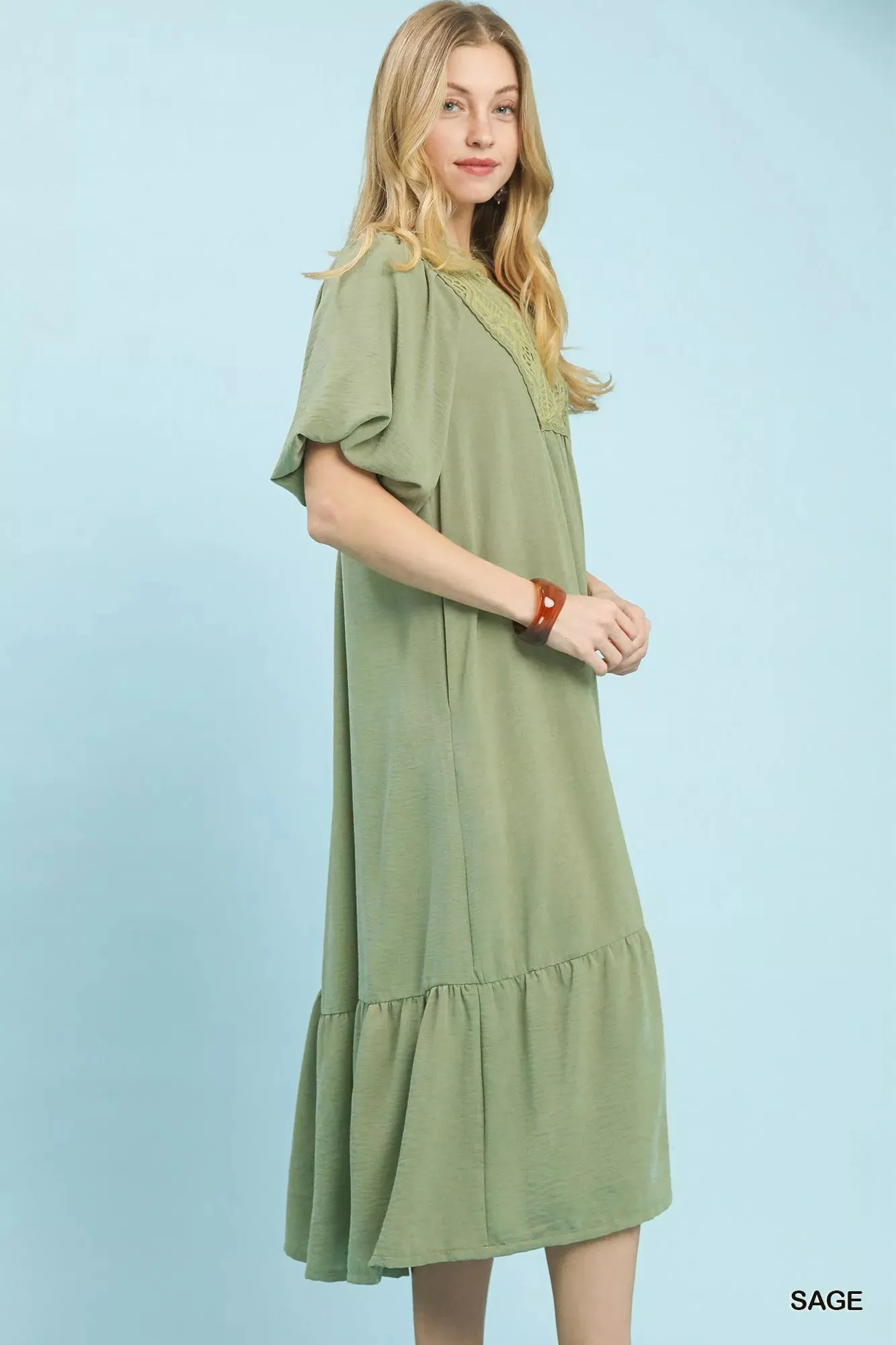 Umgee Puff Sleeve Midi Dress with Lace Detail sold by Charming Charlie product image thumbnail 3
