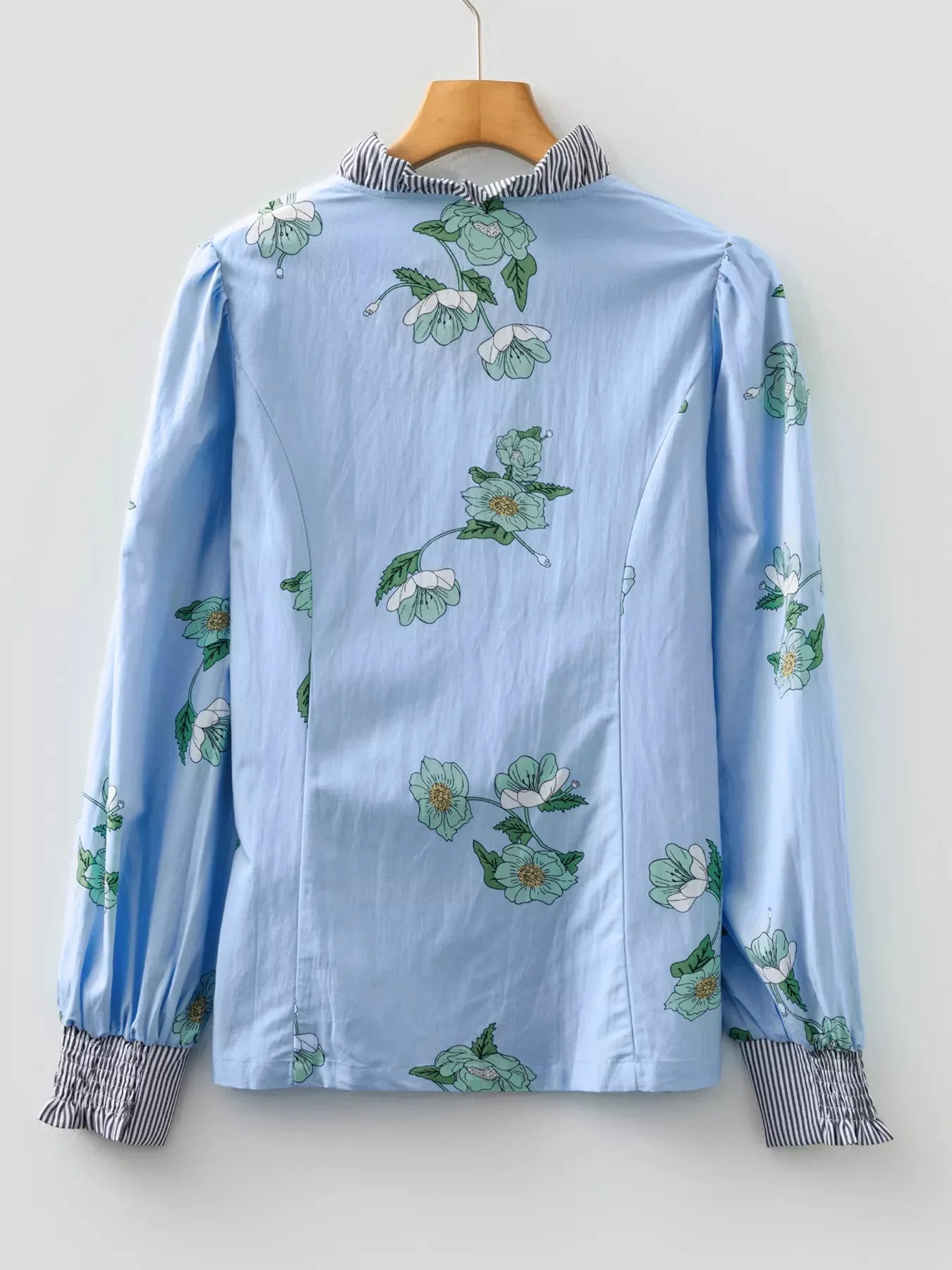 Floral Print Contrast Striped Trim Ruffled V Neck Fall Blouse sold by Charming Charlie product image thumbnail 4