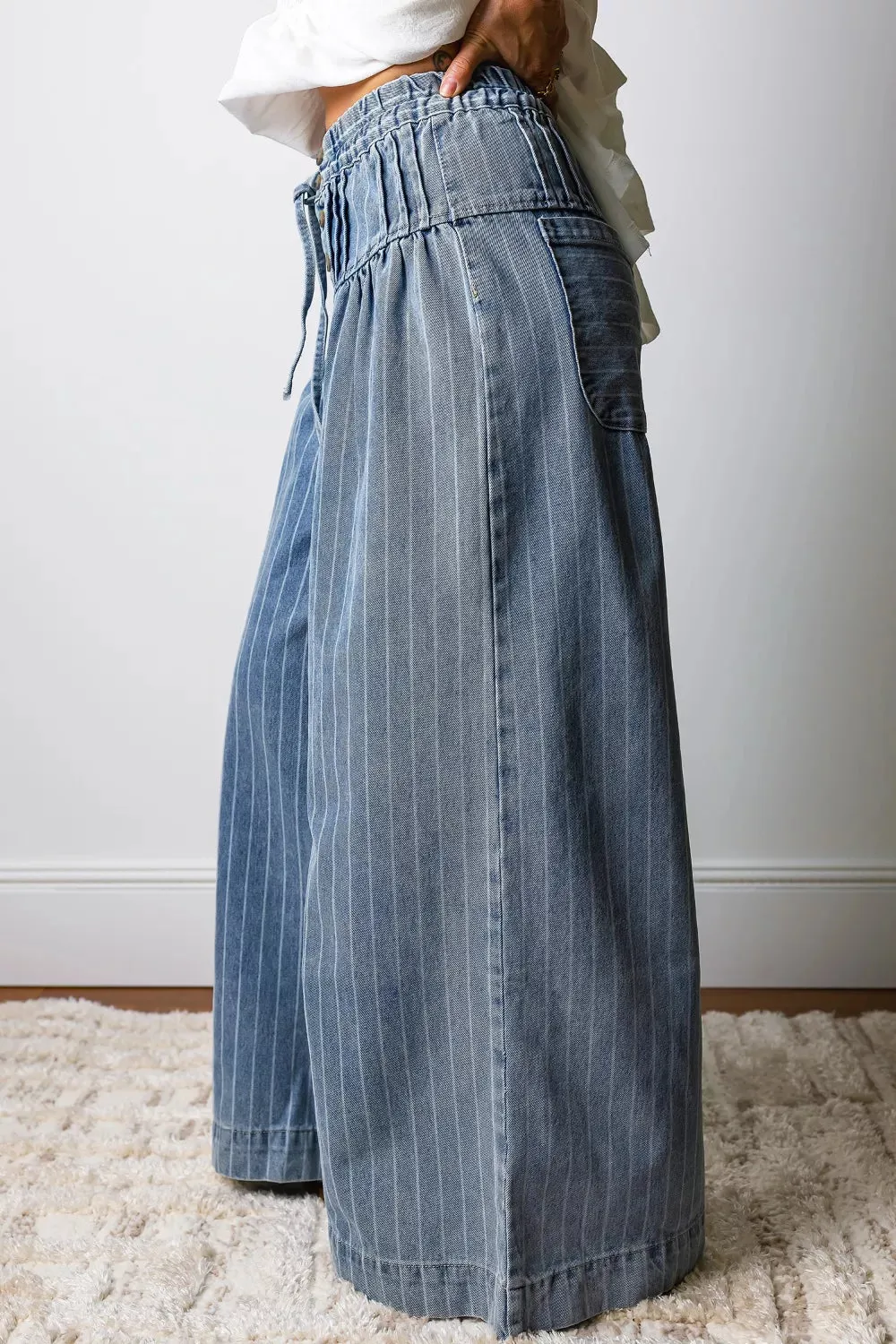 Stripe Button Pleated Drawstring Waist Casual Wide Leg Jeans sold by Charming Charlie product image thumbnail 4