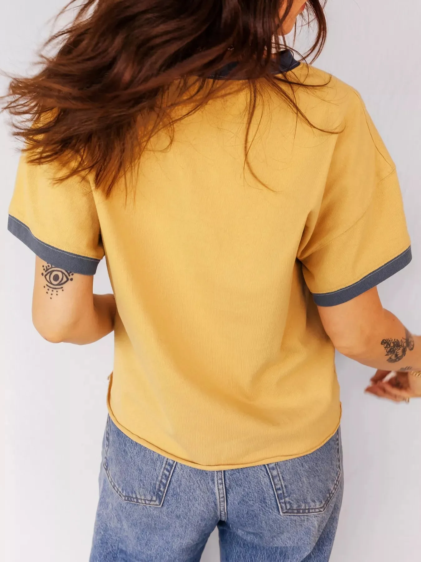 Contrast Trim Raw Hemline Short Sleeve Loose Top sold by Charming Charlie product image thumbnail 2