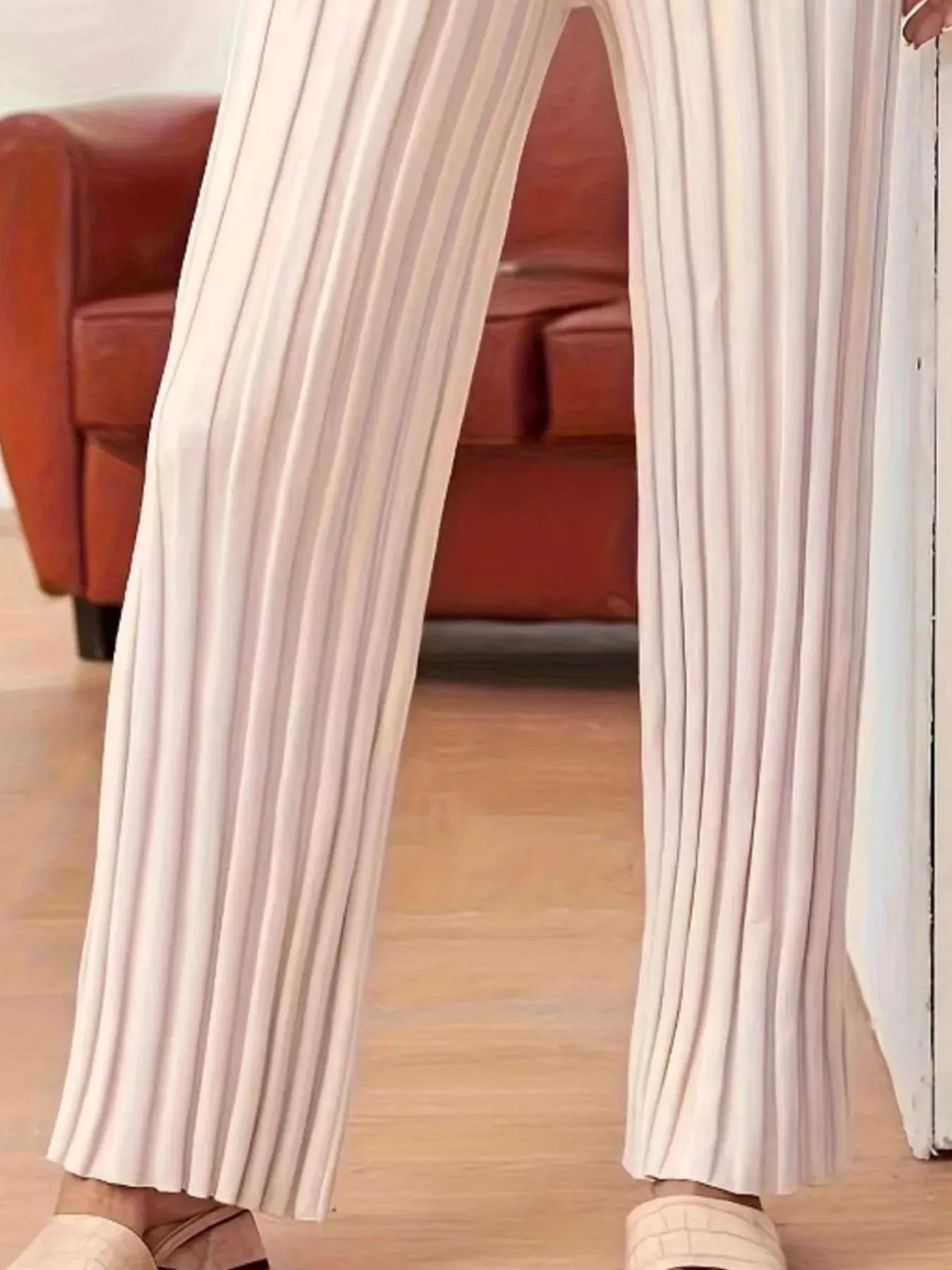 Plus Size Pleated Drawstring Waist Pants sold by Charming Charlie product image thumbnail 3