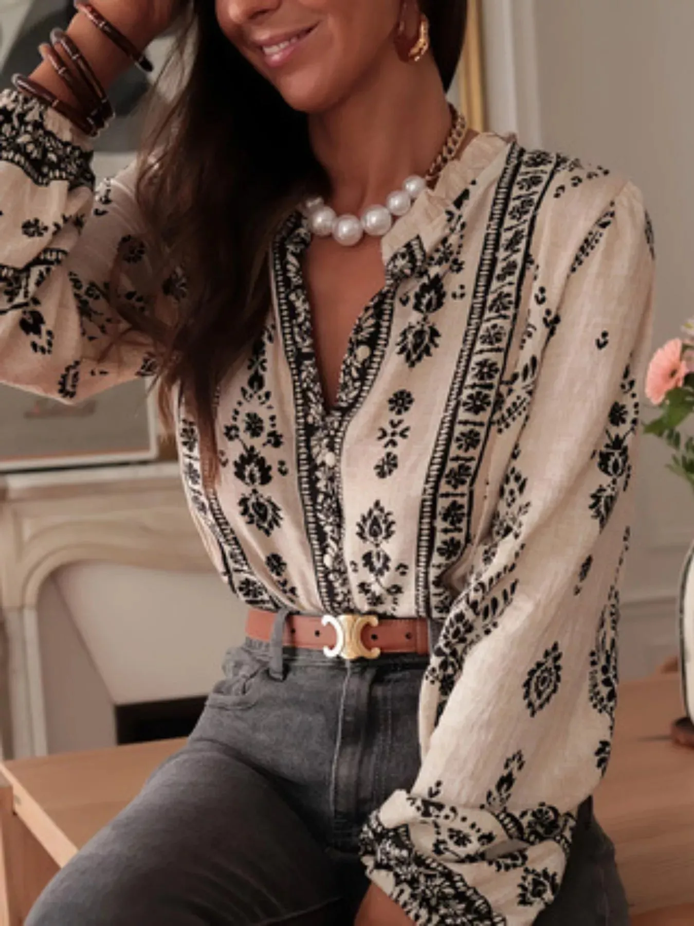 Vintage Print Long Sleeve Shirt sold by Charming Charlie product image thumbnail 4