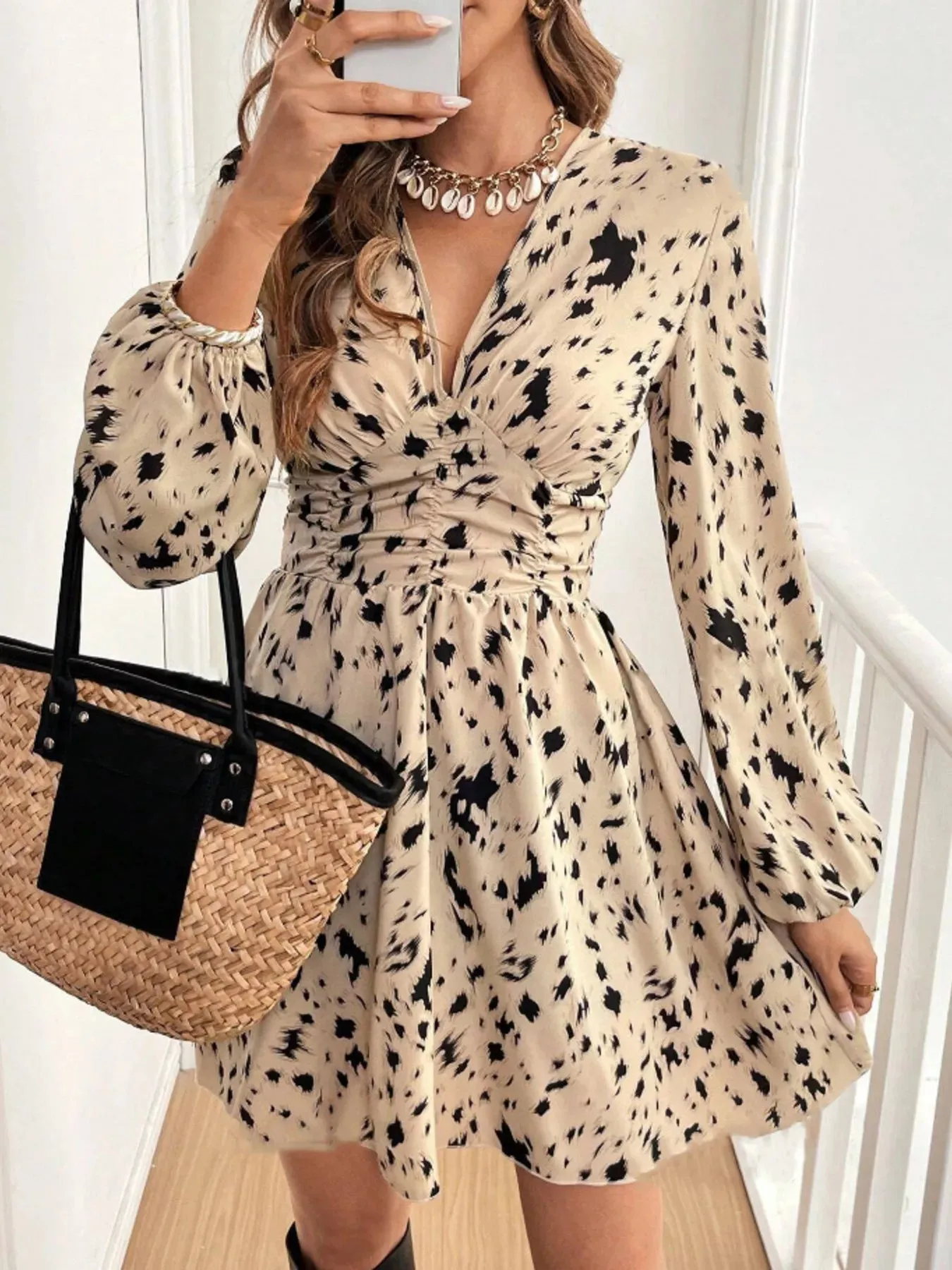 Printed Balloon Sleeve Mini Dress sold by Charming Charlie product image thumbnail 3