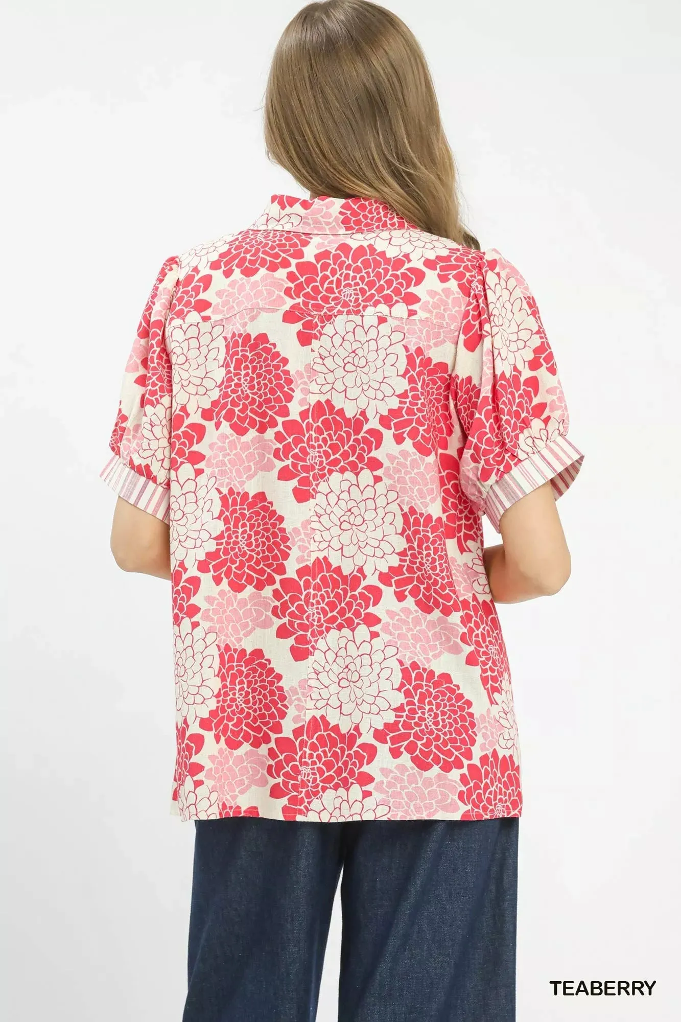 Umgee Floral Collared Short Sleeve Blouse sold by Charming Charlie product image thumbnail 3
