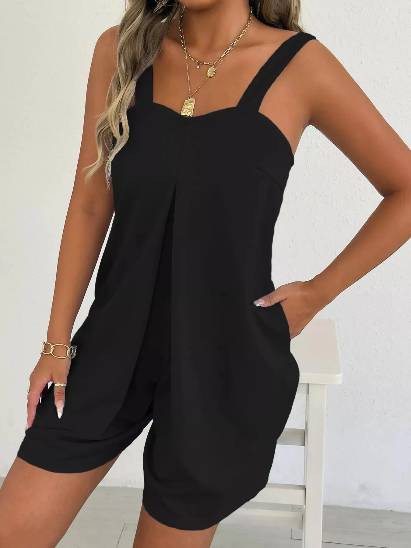 Sleeveless Casual Romper with Side Pockets sold by Charming Charlie product image thumbnail 3