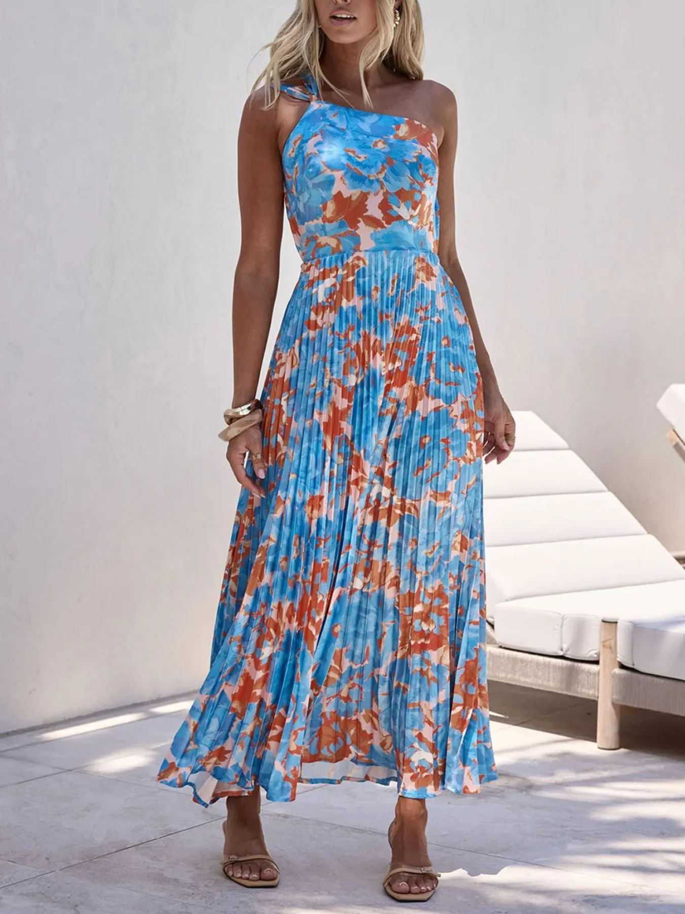 Floral Print One-Shoulder Pleated Dress sold by Charming Charlie product image thumbnail 5