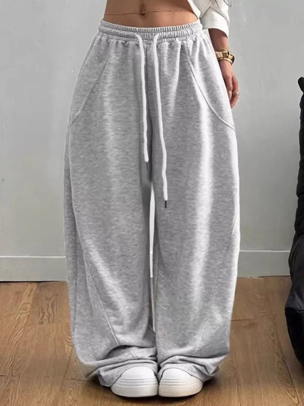 Relaxed Fit Drawstring Waist Sweatpants made by Trendsi