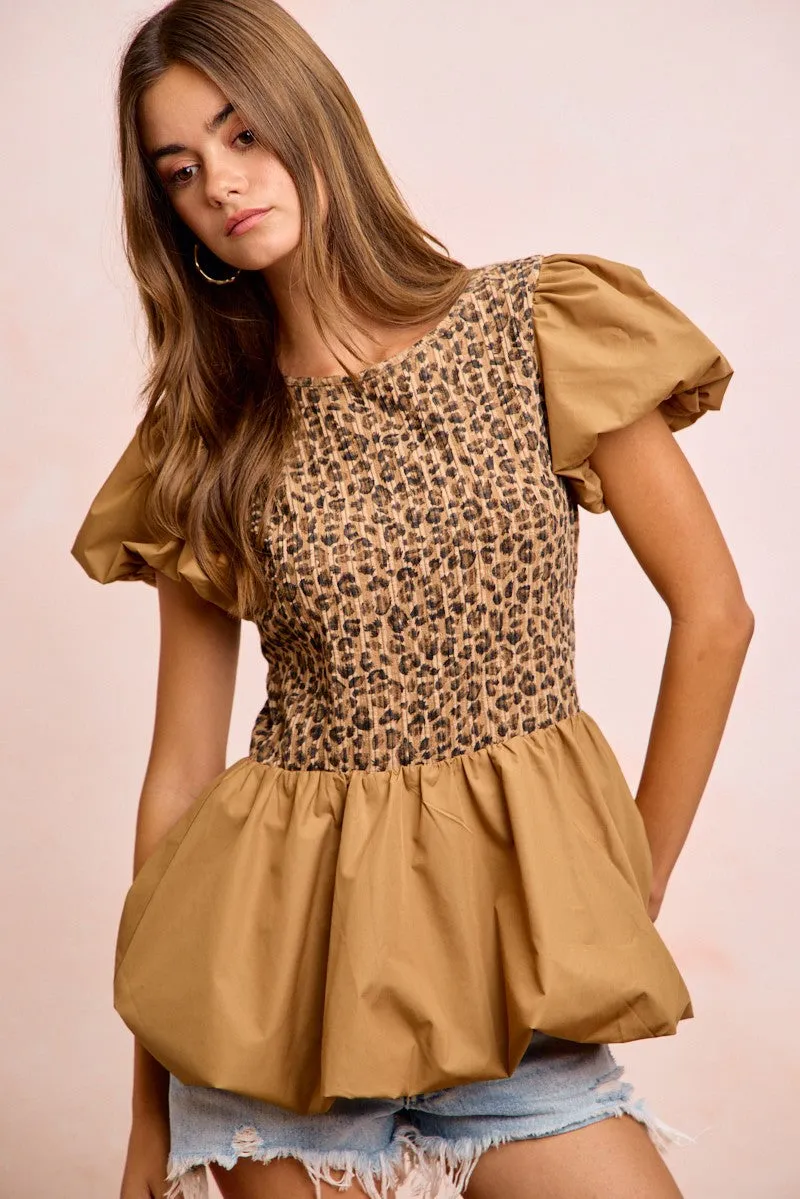 BiBi Rib Texture Leopard Puff Sleeves Bubble Peplum Top sold by Charming Charlie product image thumbnail 4