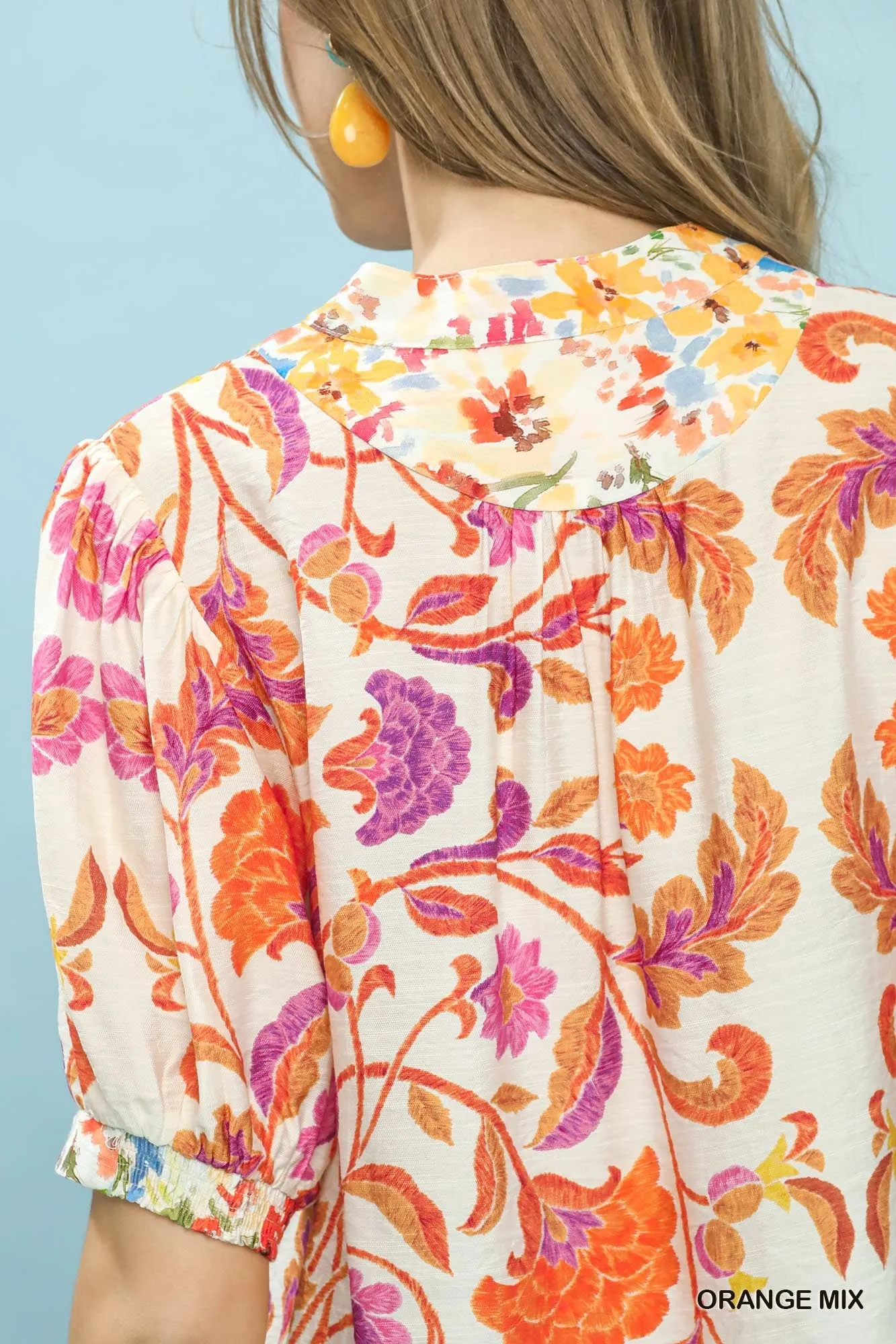 Umgee Mix Floral Split-Neck Short Sleeve Top sold by Charming Charlie product image thumbnail 5