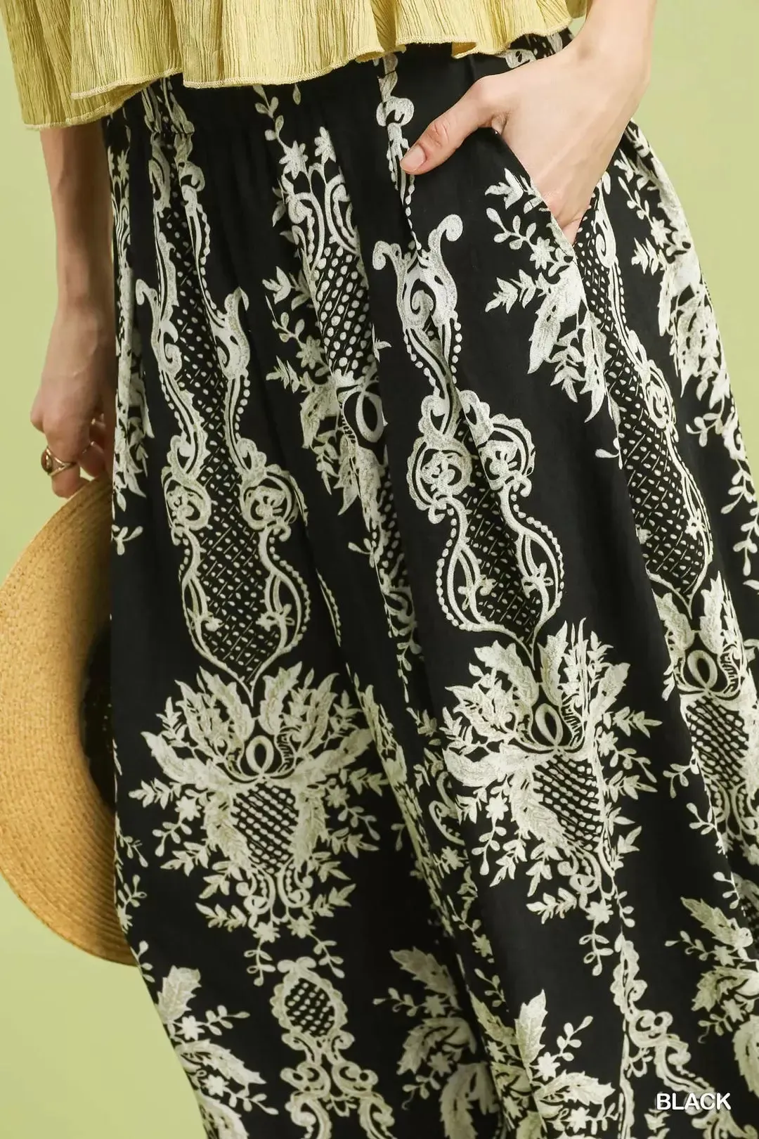 Umgee Border Print Wide Leg Pants sold by Charming Charlie product image thumbnail 4