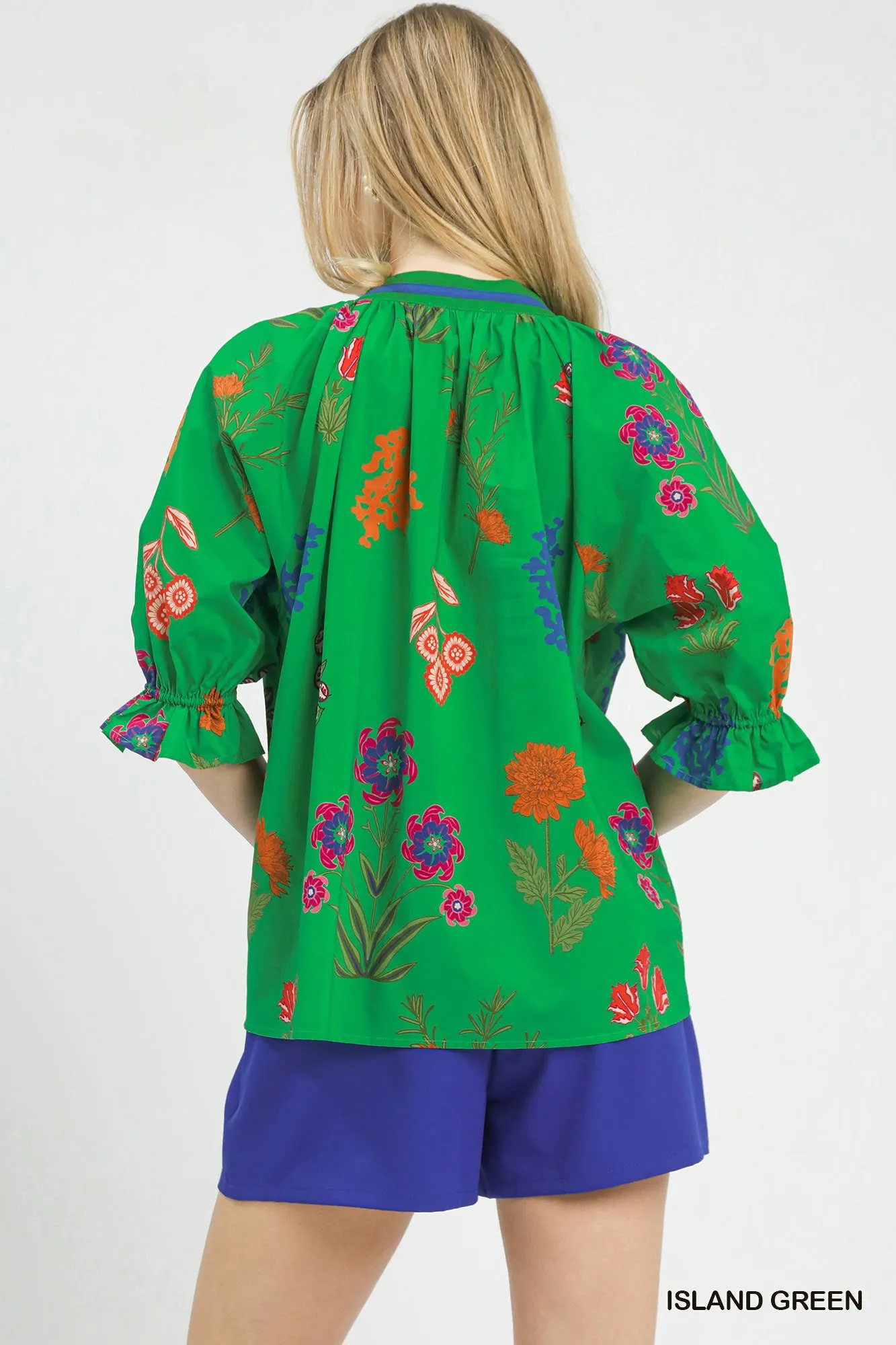 Umgee Floral Split Neck Puff Sleeve Top sold by Charming Charlie product image thumbnail 3