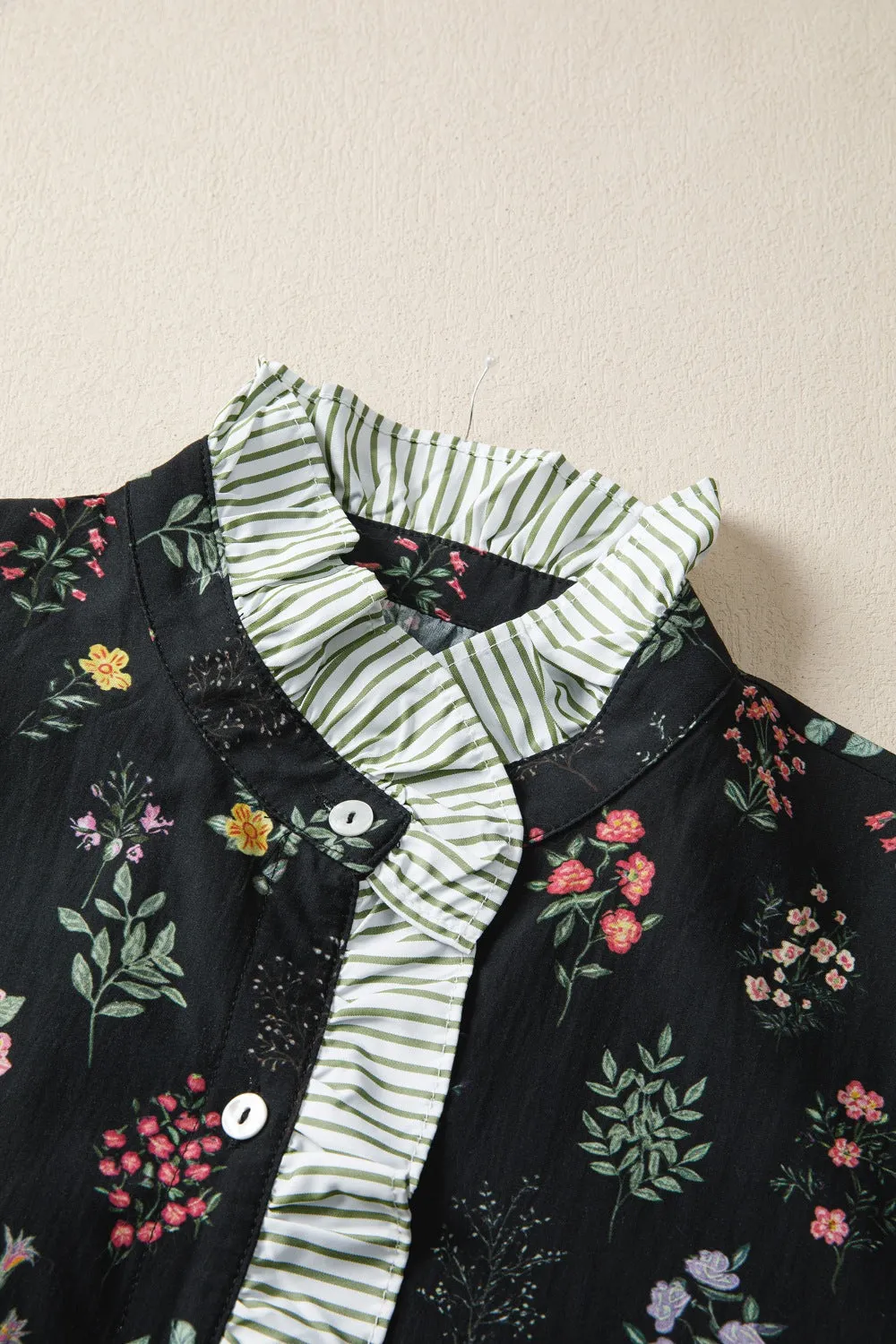 Contrast Frilled Trim Short Sleeve Floral Shirt sold by Charming Charlie product image thumbnail 5