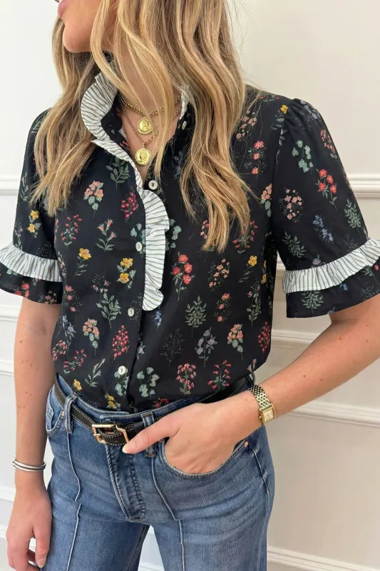 Contrast Frilled Trim Short Sleeve Floral Shirt made by Trendsi