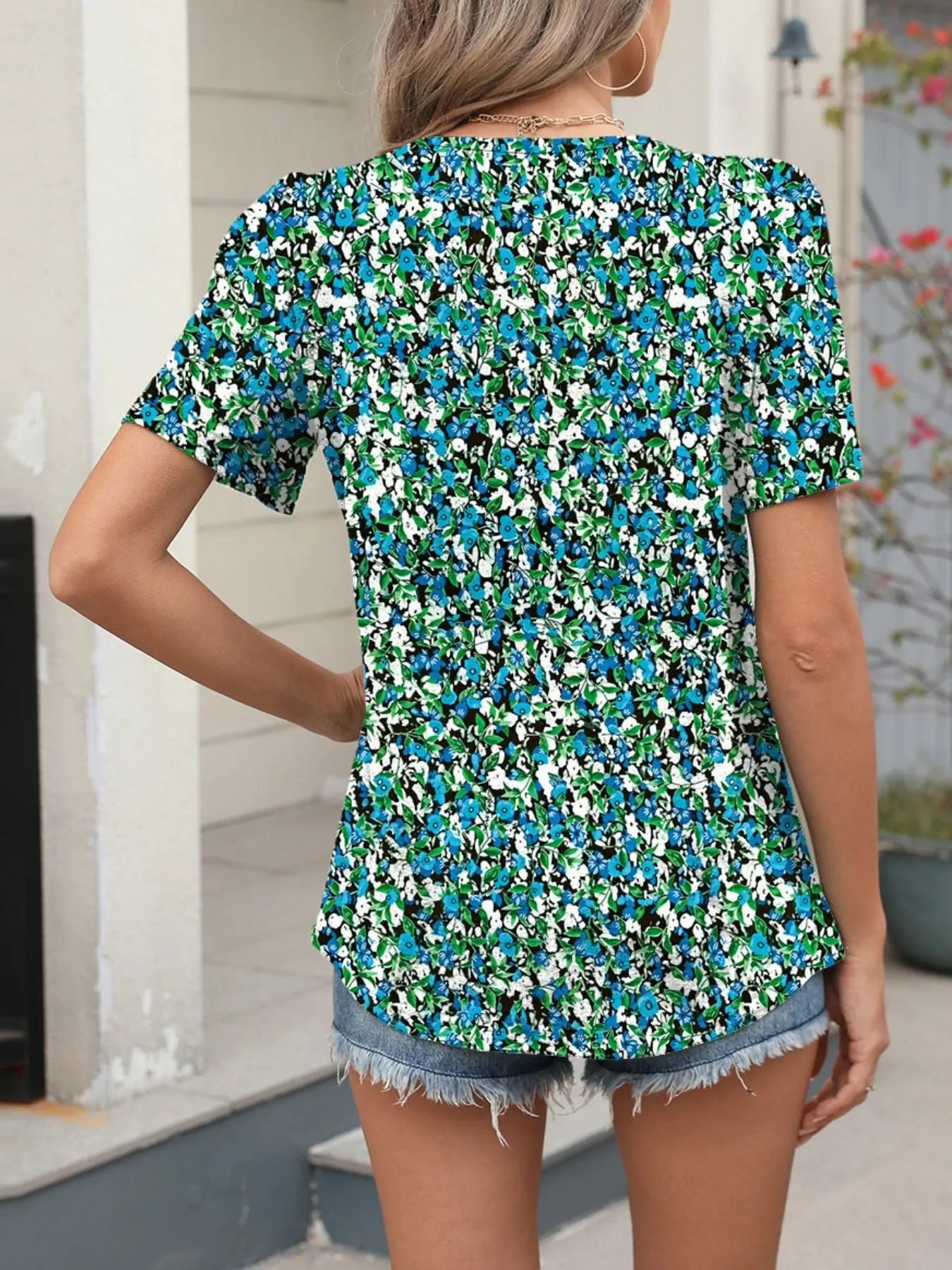 Floral Print Short Sleeve Blouse sold by Charming Charlie product image thumbnail 4