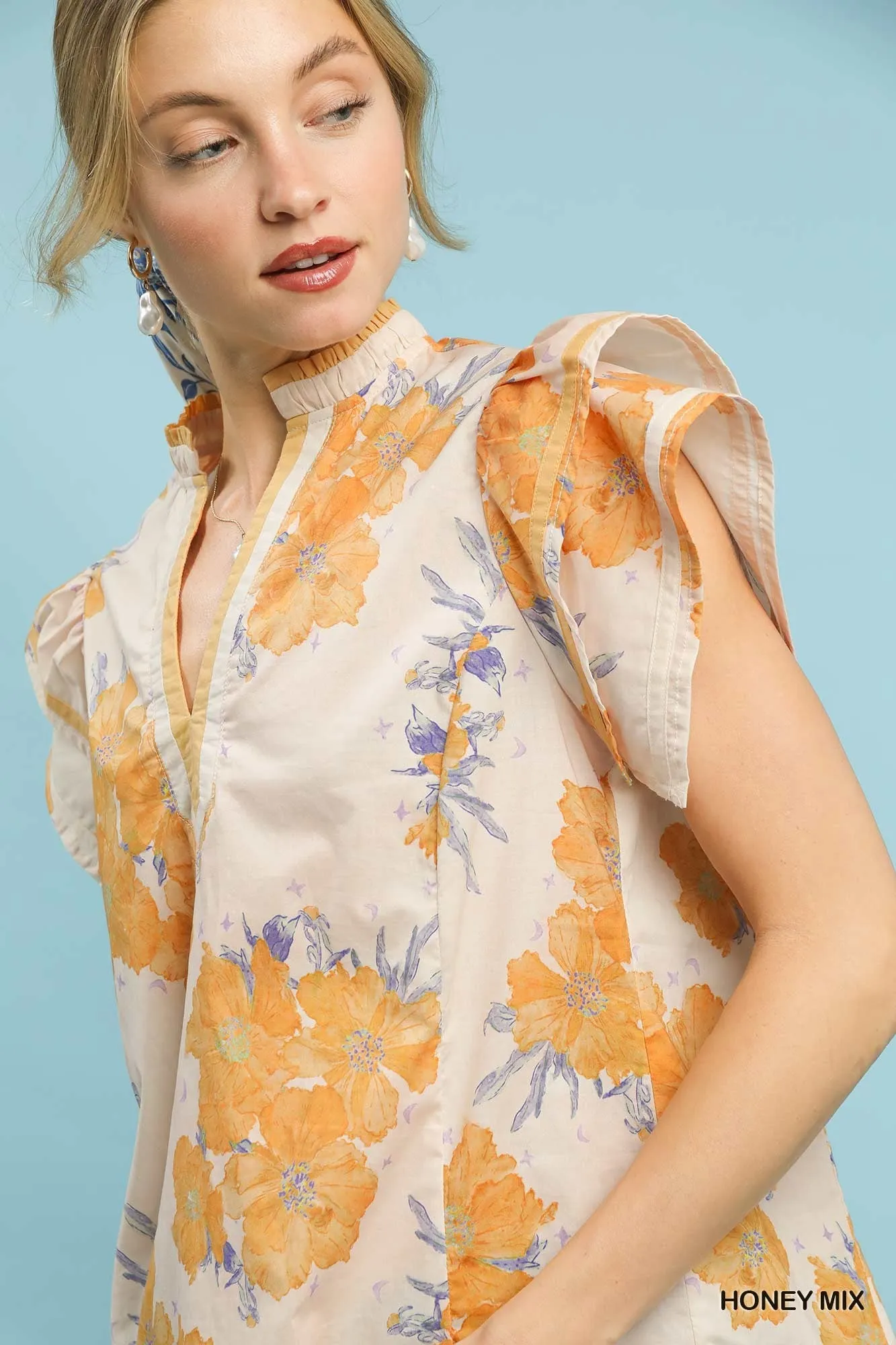 Umgee Mix Floral Ruffle Sleeve Blouse sold by Charming Charlie product image thumbnail 3