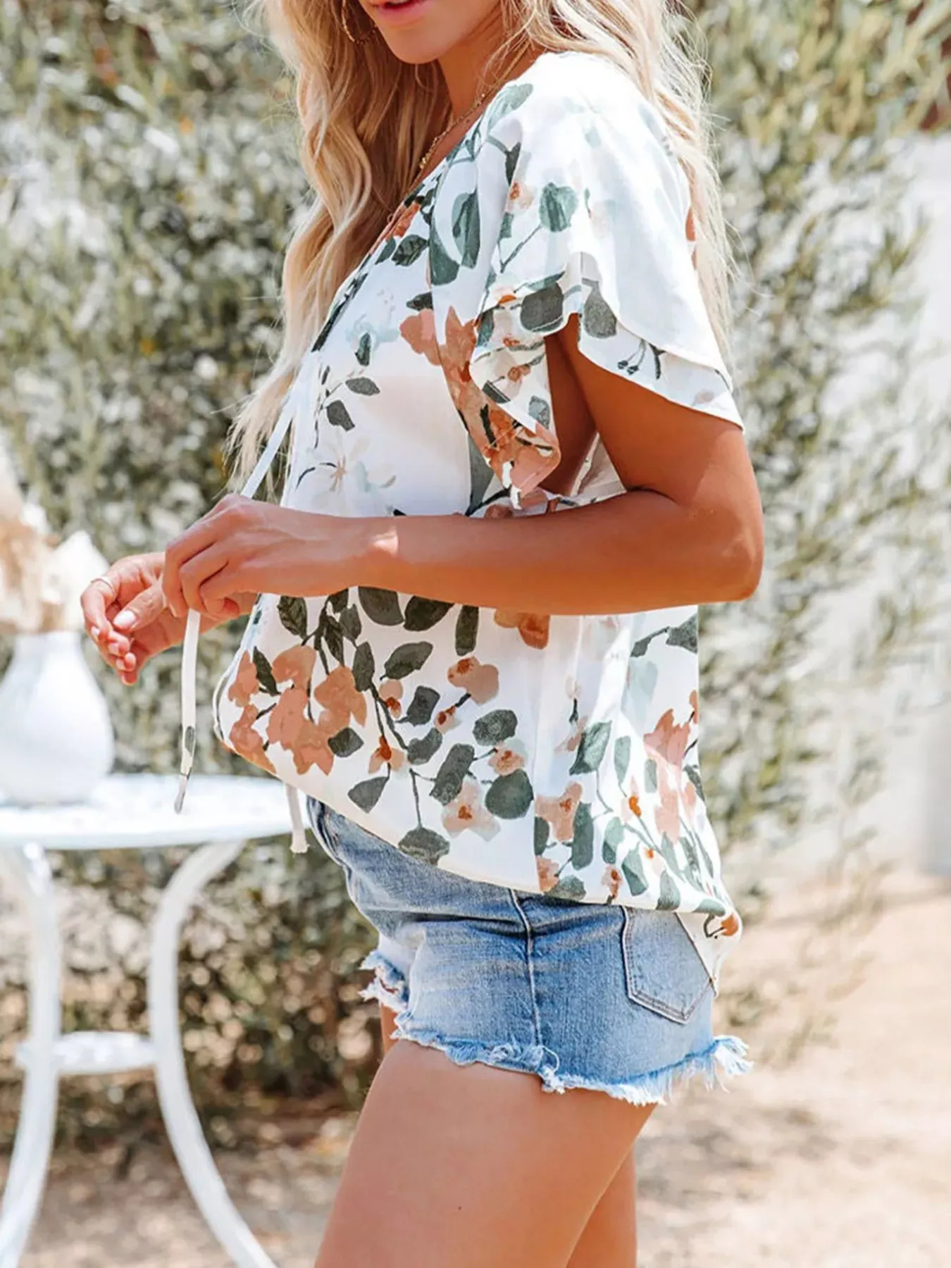 Full Size Floral Print V-Neck Shirt Plus Size sold by Charming Charlie product image thumbnail 5