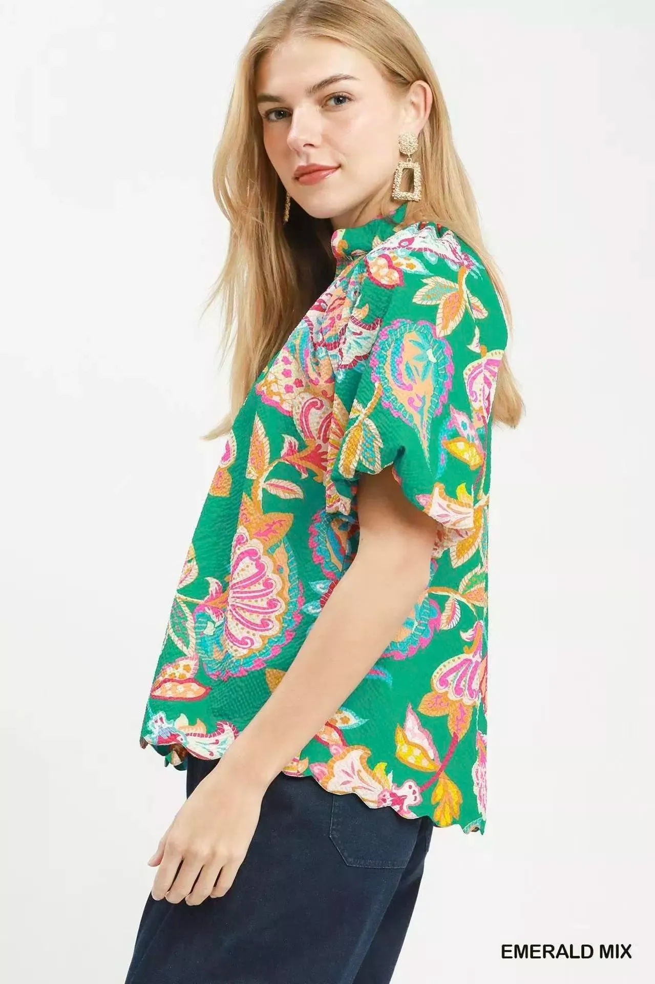 Umgee Mix Floral Print Scallop Hem Blouse sold by Charming Charlie product image thumbnail 2