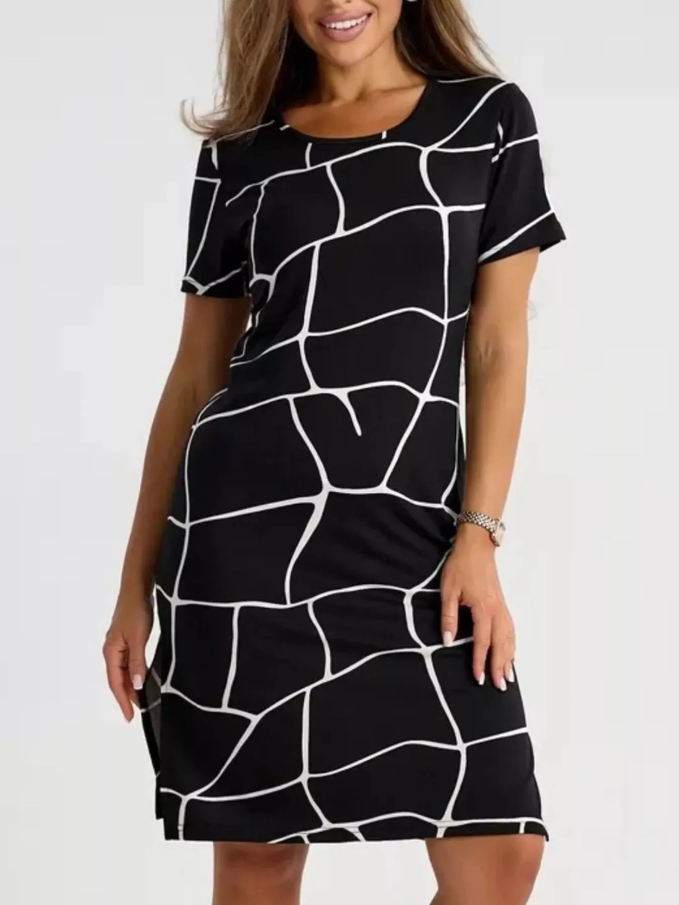 Full Size Geometric Print Midi Dress with Side Slit Plus Size sold by Charming Charlie product image thumbnail 2