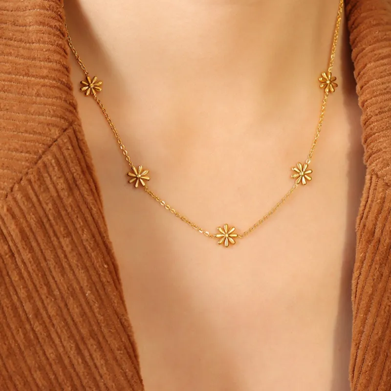 Titanium Steel Daisy Shape Necklace sold by Charming Charlie