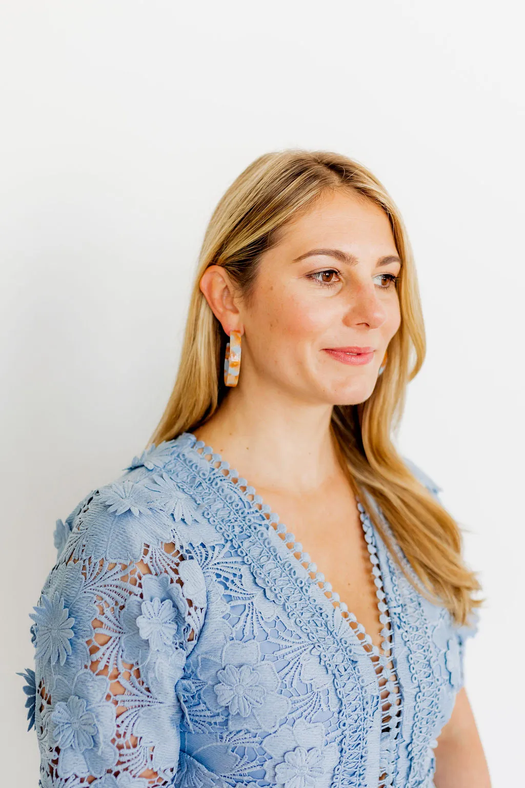 Ashley - Medium - Sunrise sold by Charming Charlie product image thumbnail 4