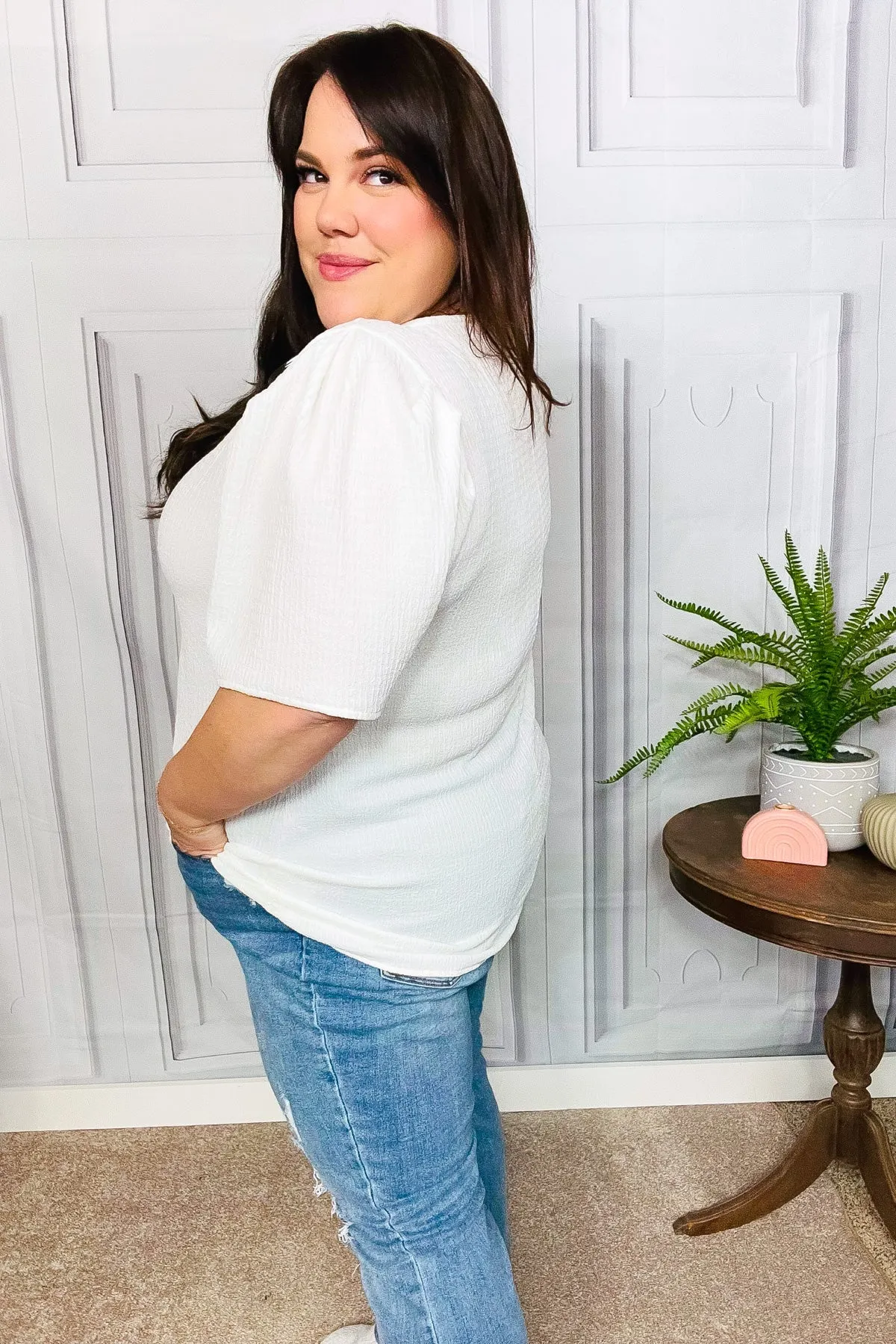 Stand Out White Crinkle Textured Woven Puff Sleeve Top sold by Charming Charlie product image thumbnail 5