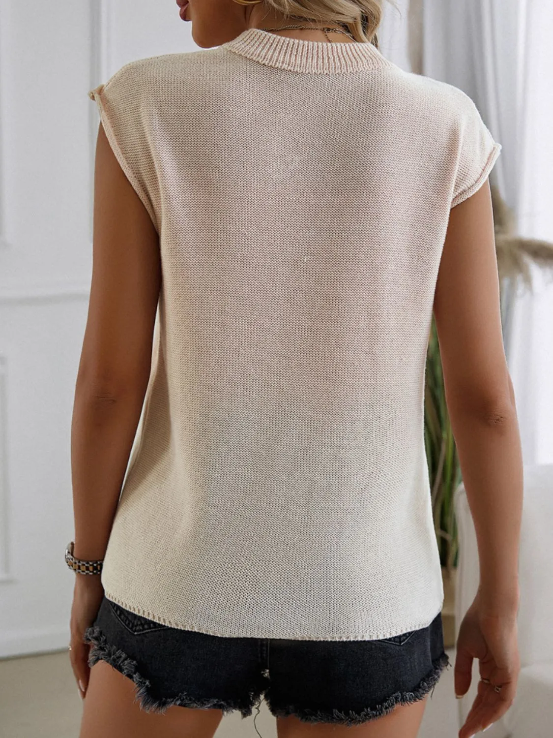 Devine US Flag Round Neck Sweater Vest sold by Charming Charlie product image thumbnail 5