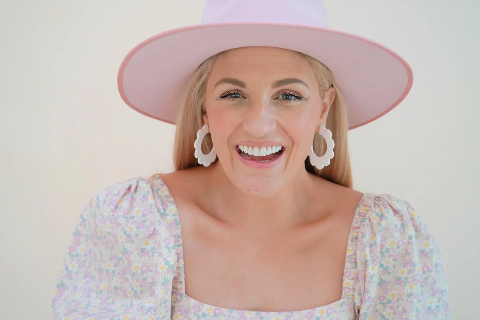 Margo - Solid White sold by Charming Charlie product image thumbnail 4