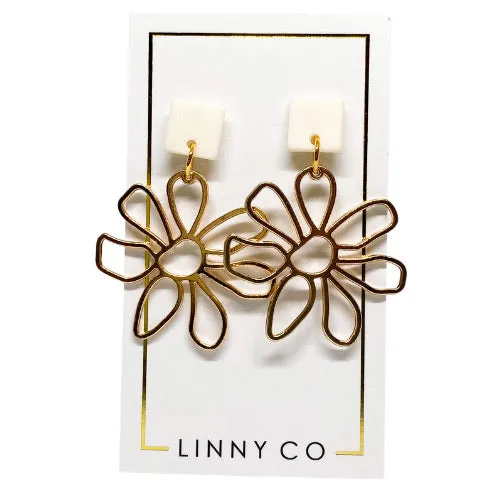 Daisy - Cream sold by Charming Charlie product image thumbnail 2