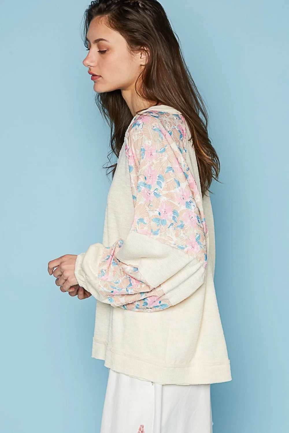POL Round Neck Balloon Floral Long Sleeve Top sold by Charming Charlie product image thumbnail 3
