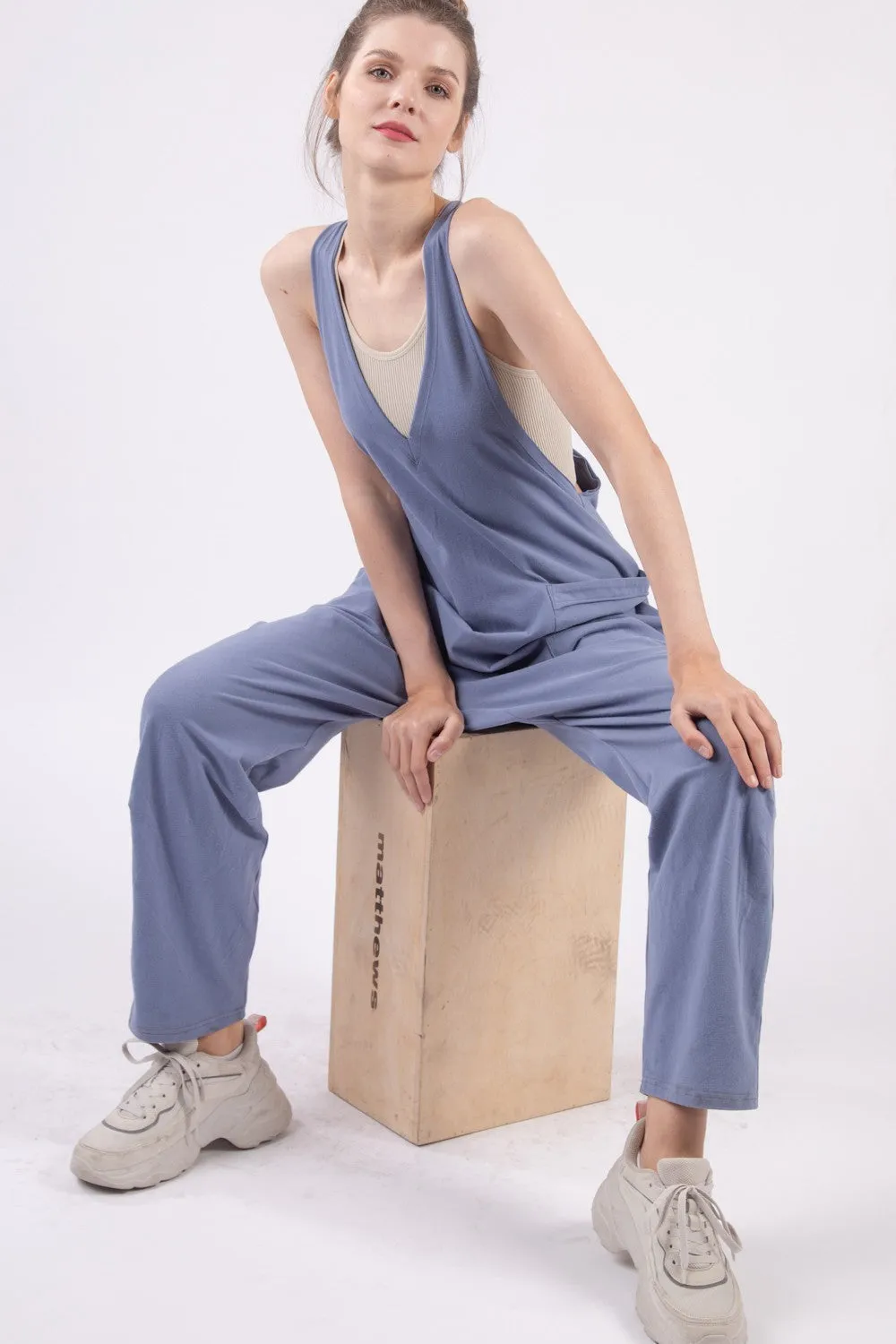 VERY J Plunge Sleeveless Jumpsuit with Pockets sold by Charming Charlie product image thumbnail 4