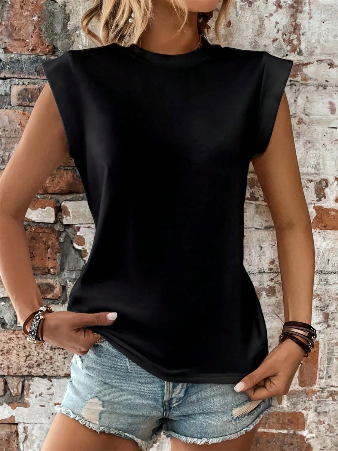 Round Neck Cap Sleeve Blouse sold by Charming Charlie product image thumbnail 3